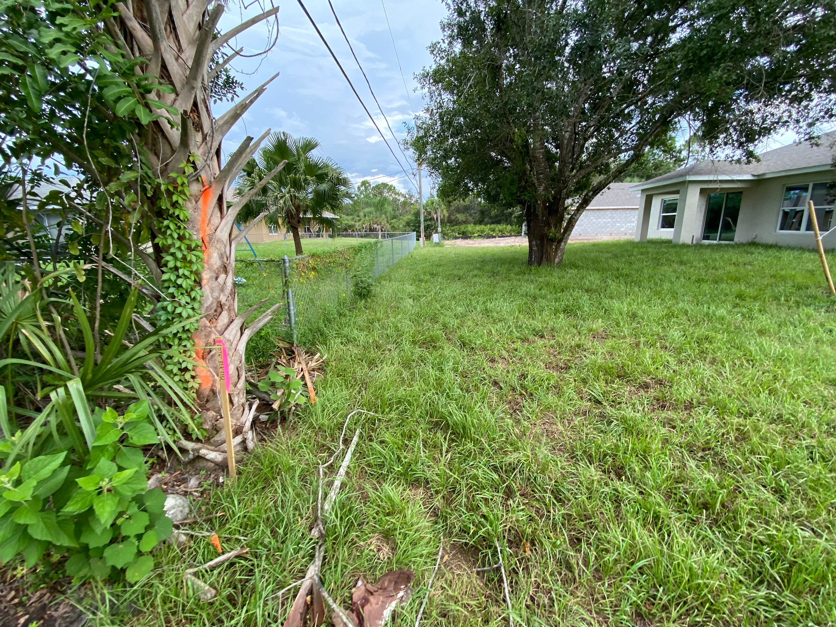 Port Charlotte, Florida 6 ft. Tall Board on Board Privacy Fence  by Asap fence and gates, LLC