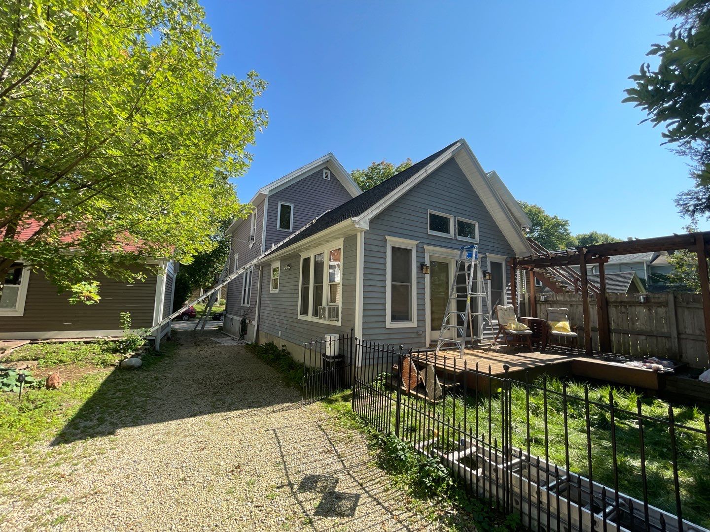 Megna Crew Showcase by Megna Painting