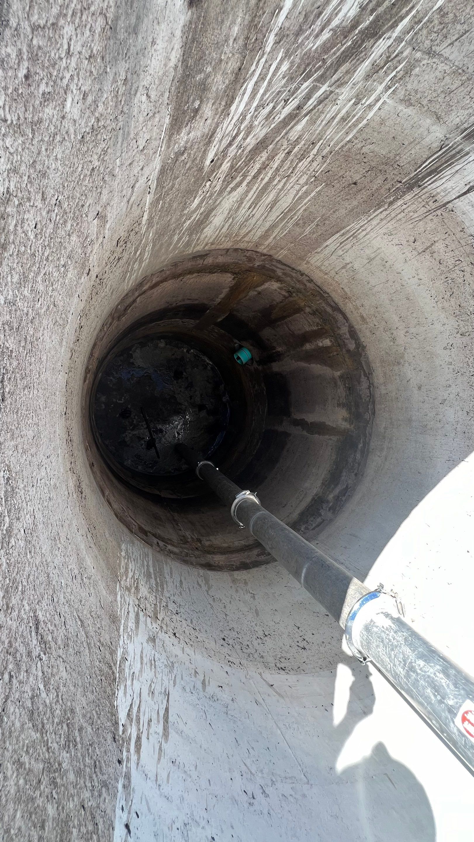 Lehigh Acres New Construction Community Sewer System Cleaning Part 1 by APS Power & Water