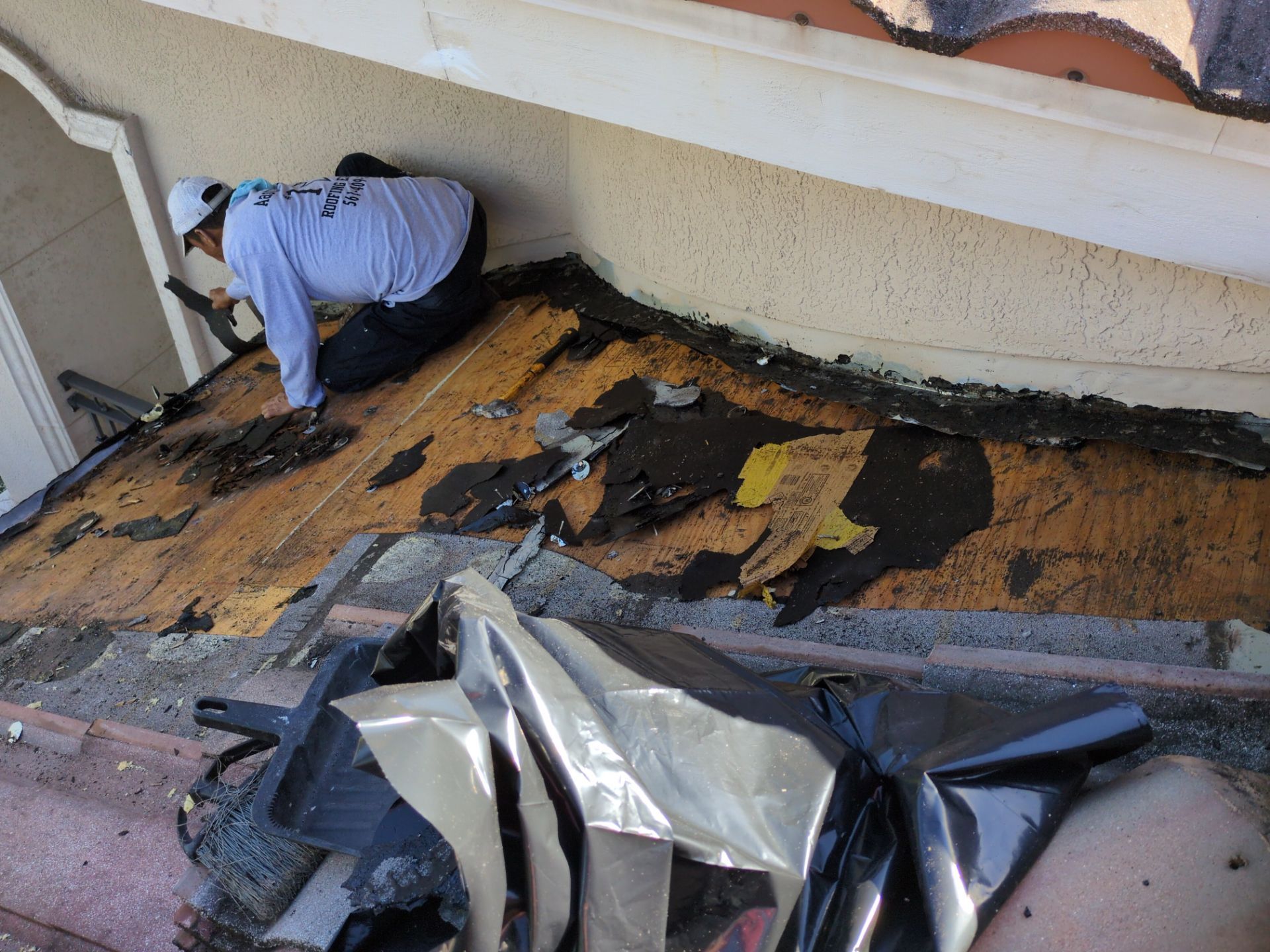 Tile Tune Up in Boca Raton, FL by Aastro Roofing