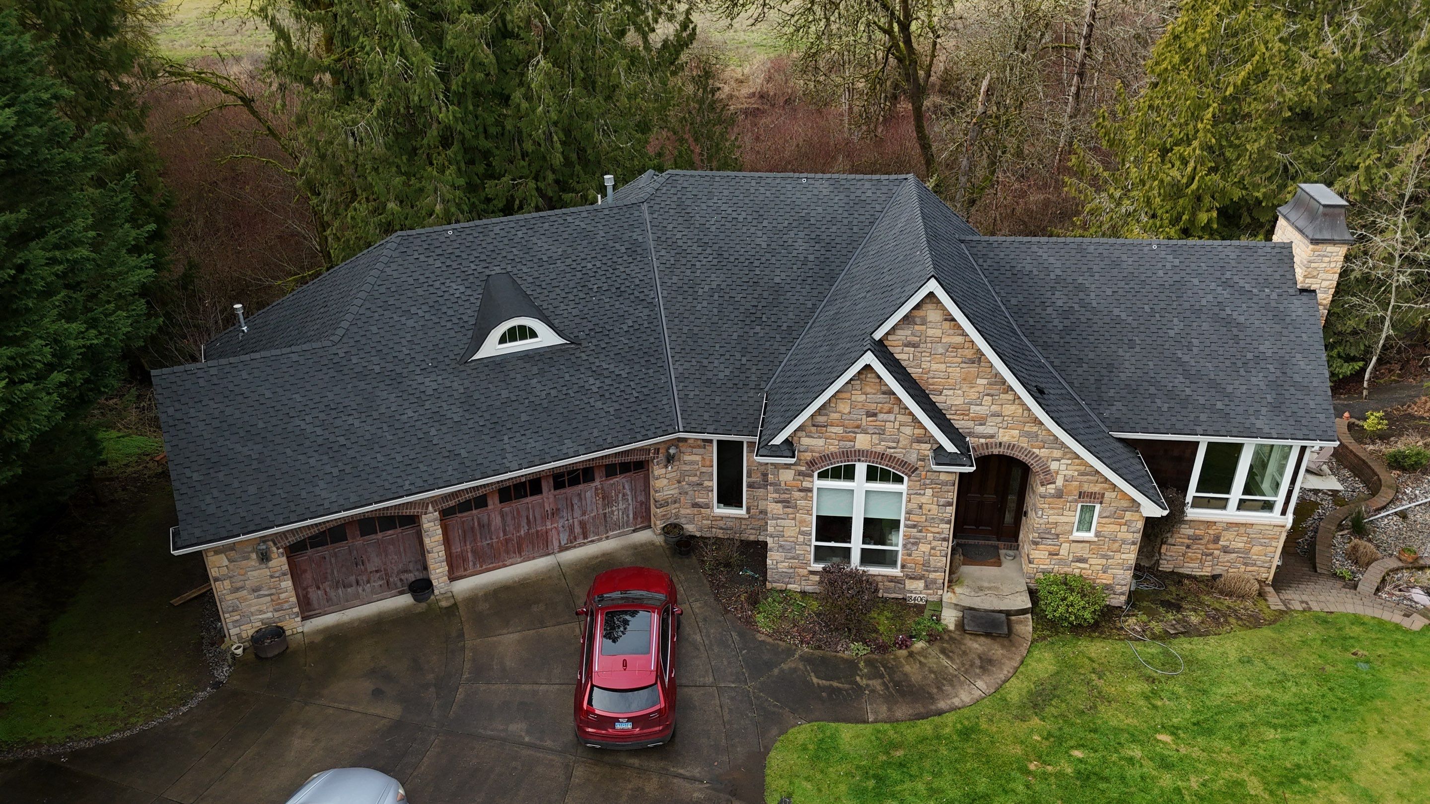 Carbon Presidential Woodcrest | Roof Replacement in Brush Prairie WA 98606 by Valiant Roofing, LLC