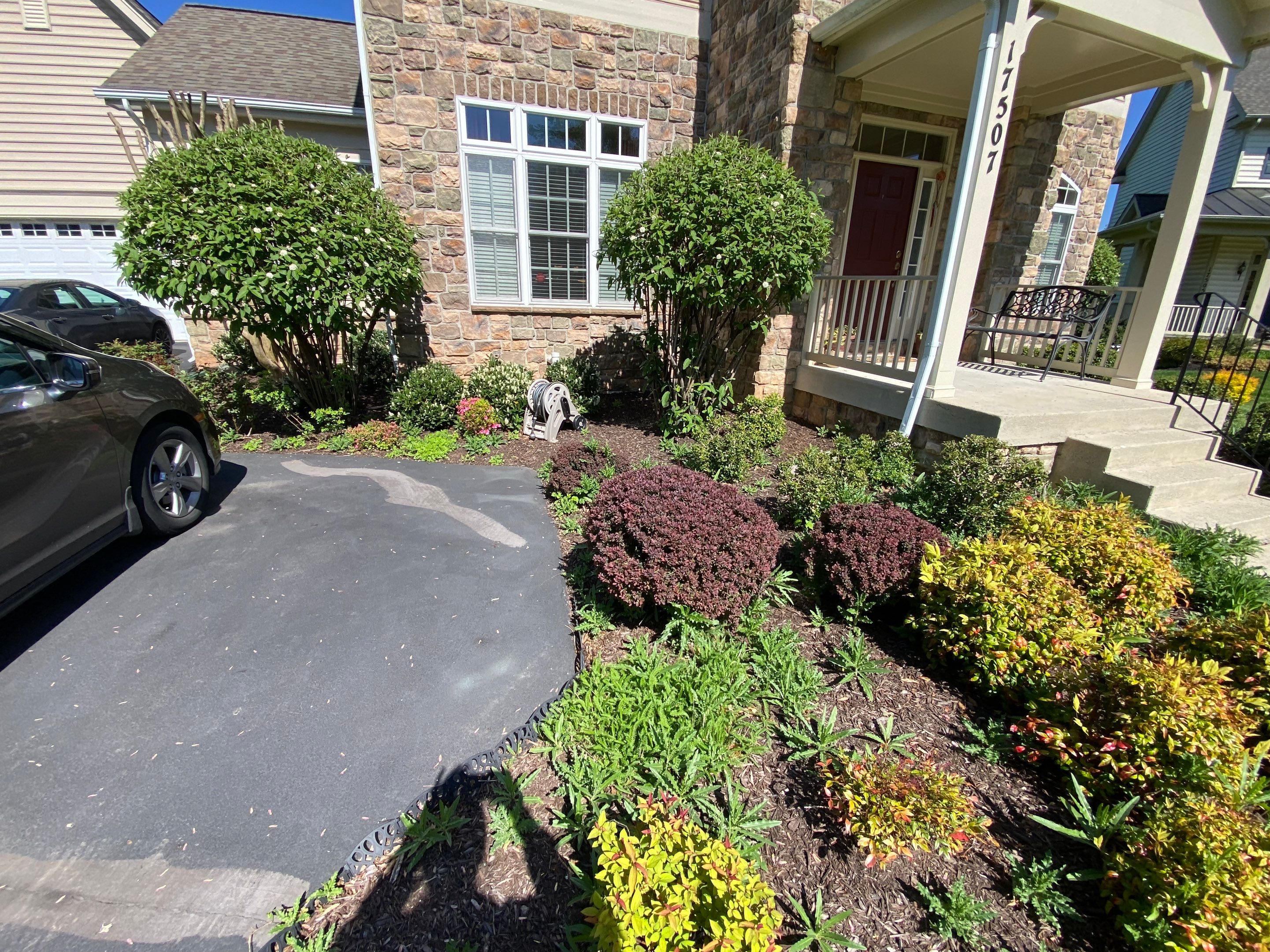 Landscape Cleanup & Mulch  by The Smet Companies, LLC