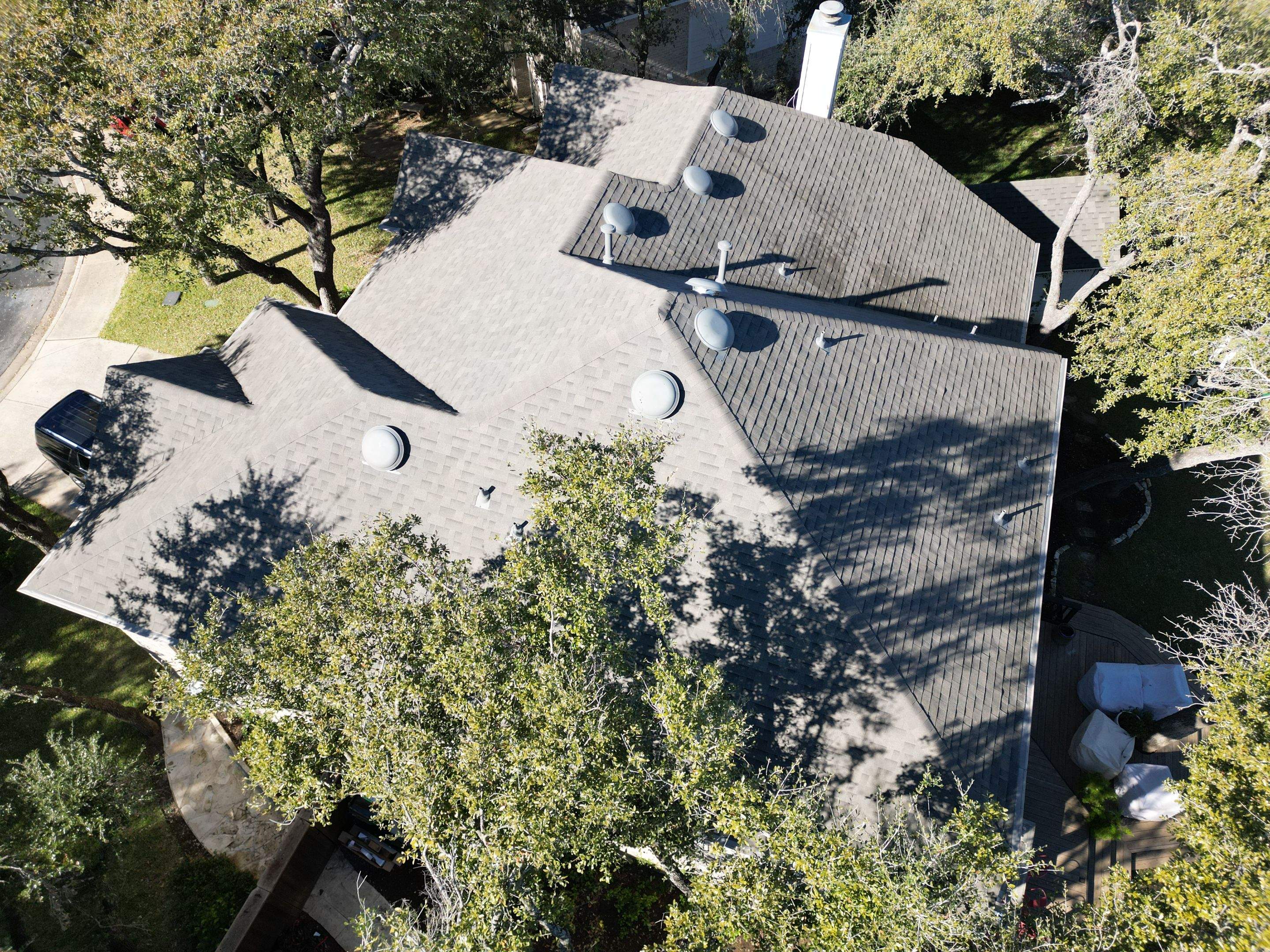 Weathered Wood - Malarkey Highlander by RoofsOnly.com