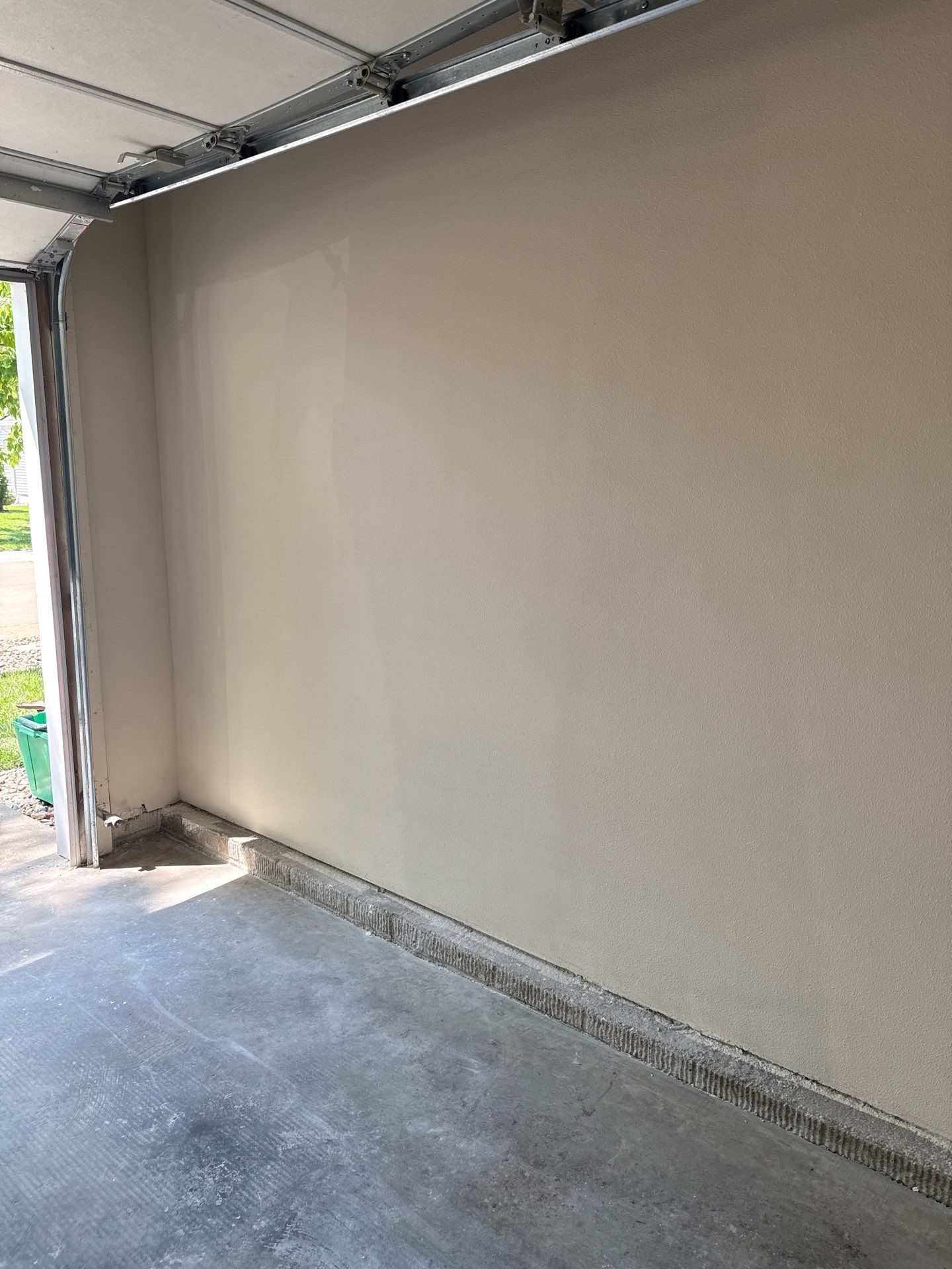 Garage Interior Repaint by Midwest Paint LLC