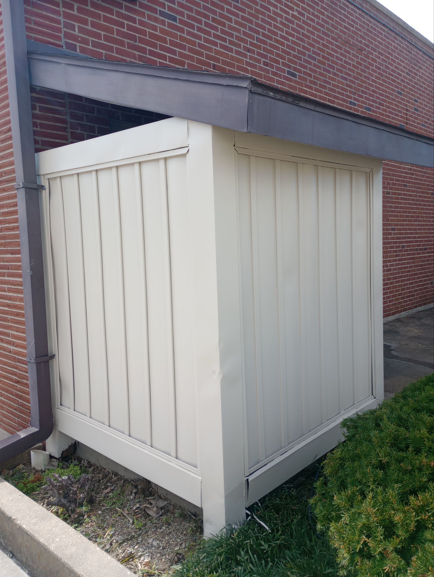 Project in Cape Girardeau by Duncan Painting And Wallcovering