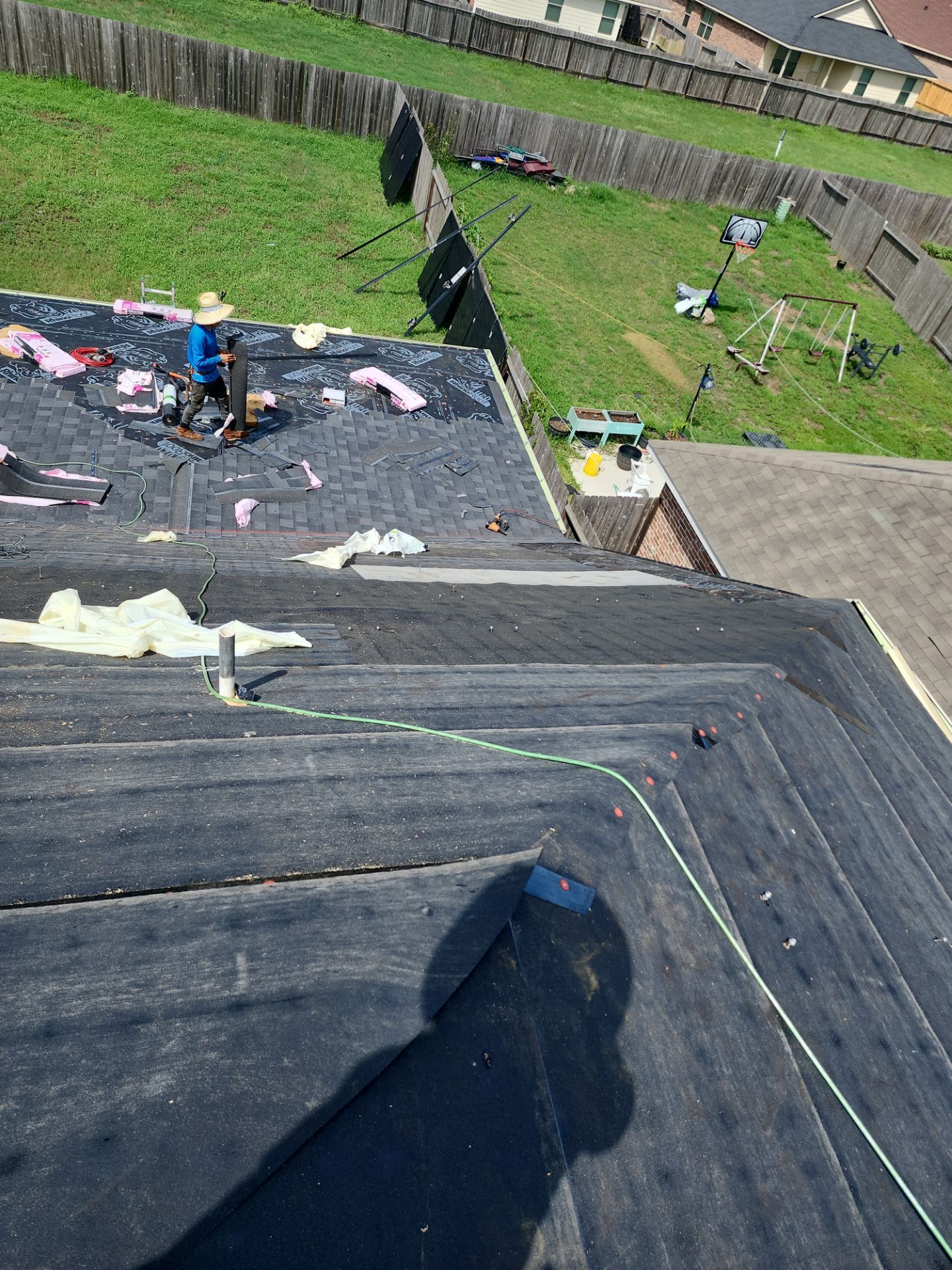 Residential Roofing Installation using Owen's Corning Duration (Lifetime) Shingles by Roof Repair Company