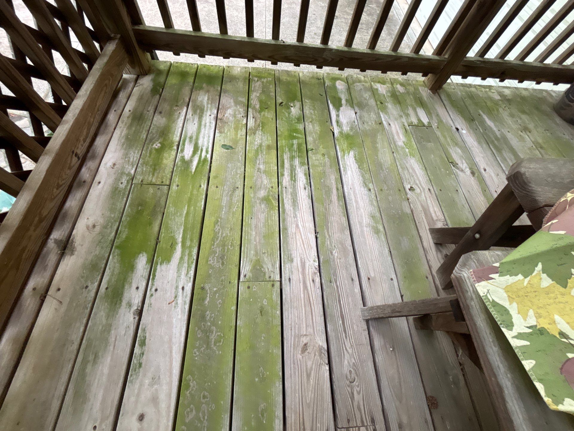 Wood Deck using Wood Sealant by DuraSeal