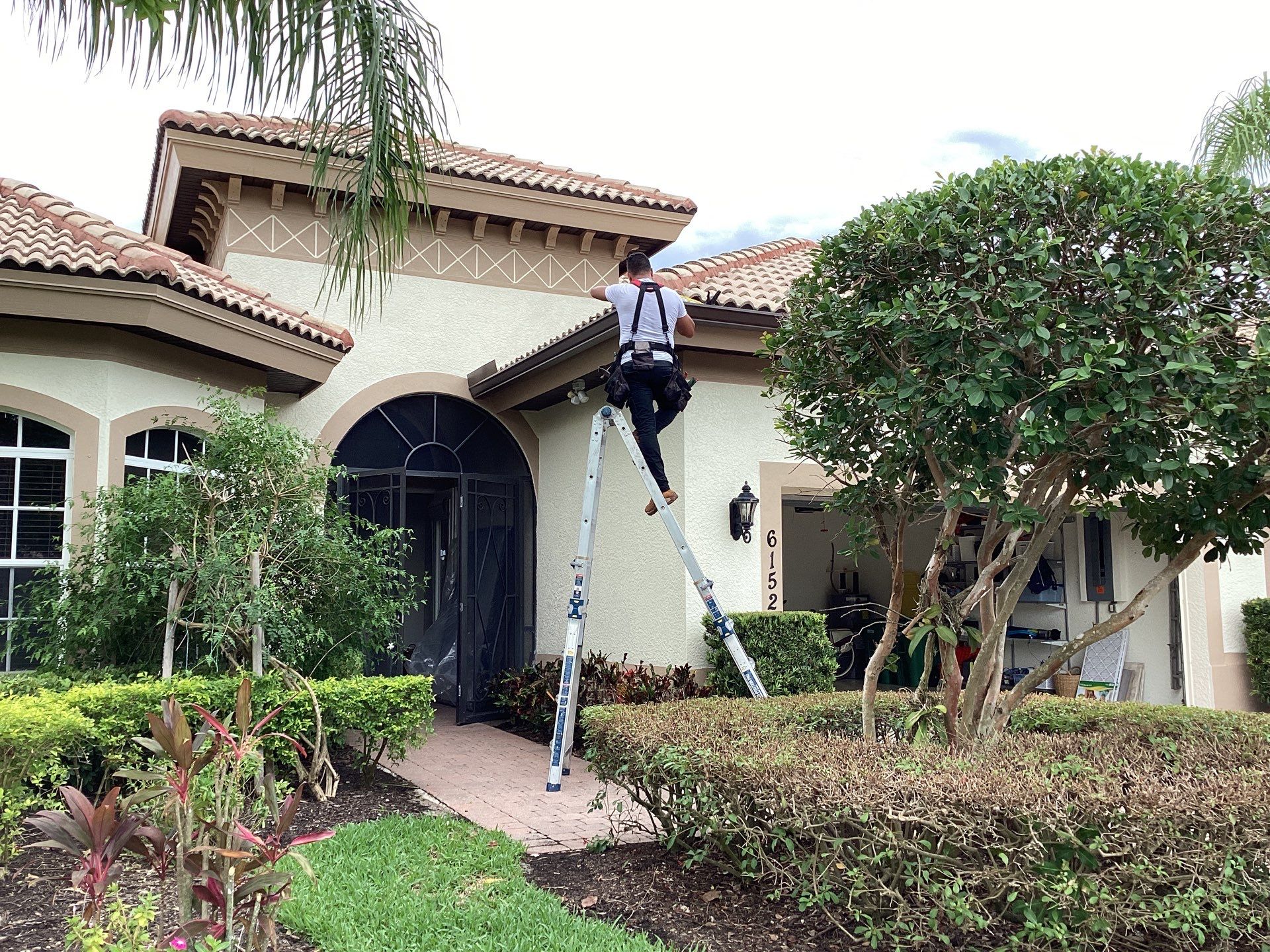 Gutter Inspection and Repair in Naples FL by Gutter Professors