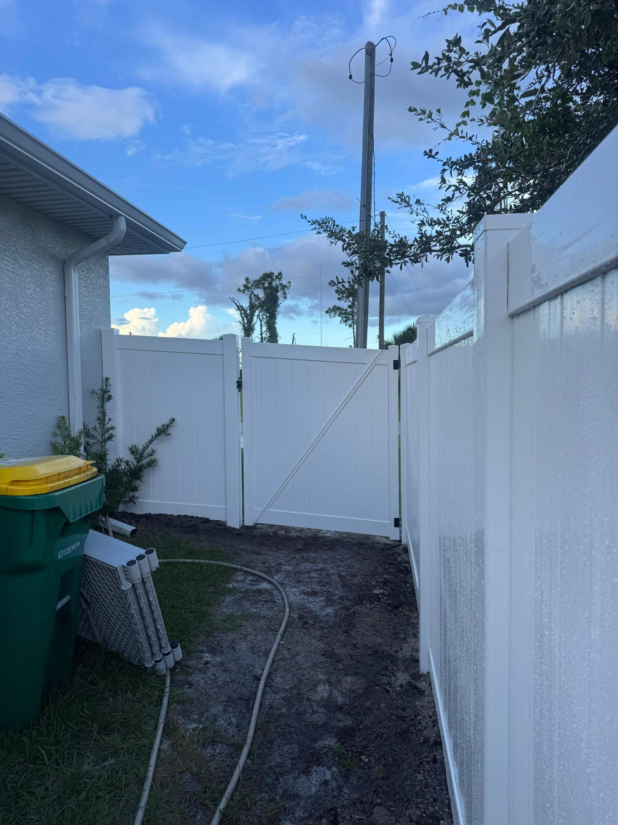 Vinyl Install in Placida by True Fence LLC