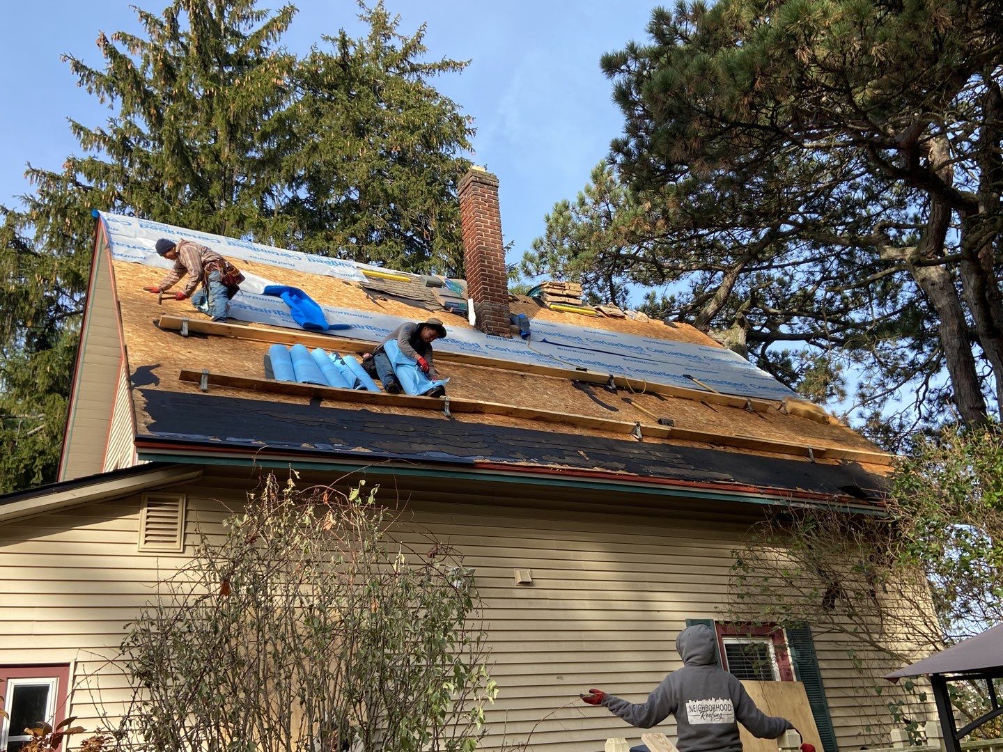 Roof Replacement using CertainTeed Landmark by 180 Contractors