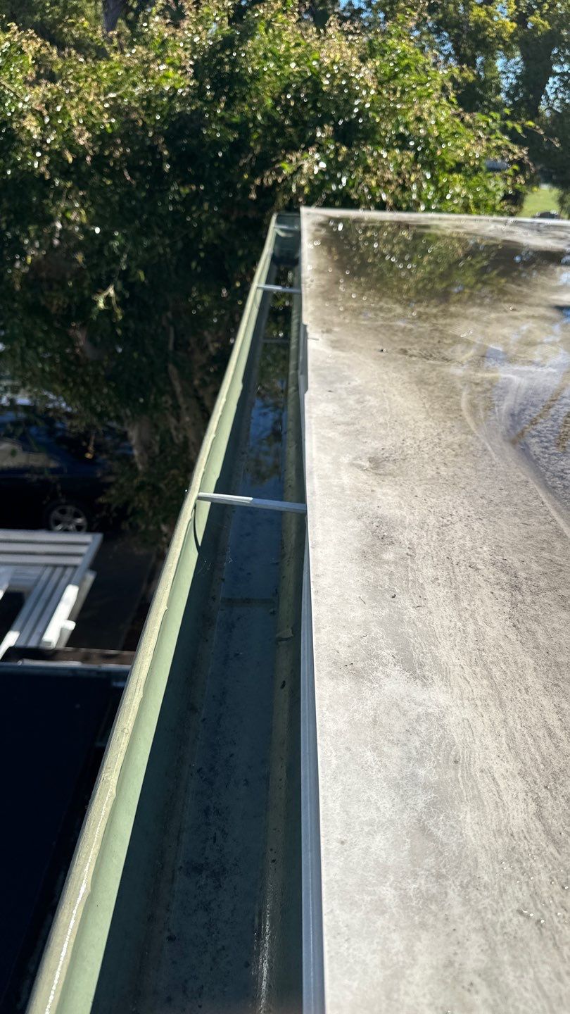 Orange County Commercial Gutter Cleaning by Property Cleaning Experts