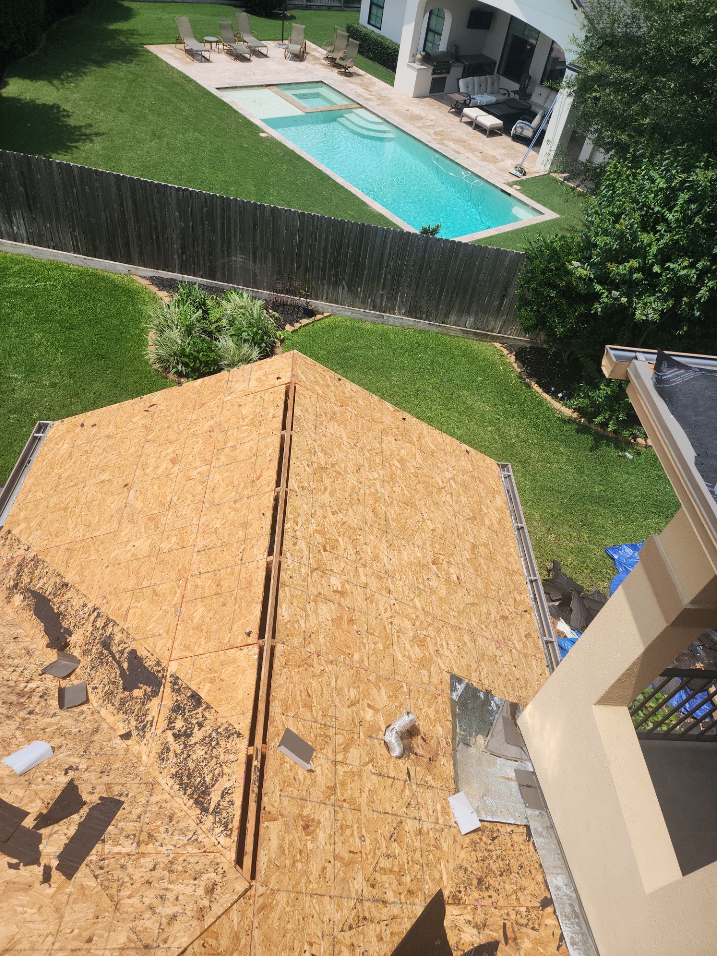 Residential Roofing Installation using Owen's Corning Duration (Lifetime) Shingles by Roof Repair Company