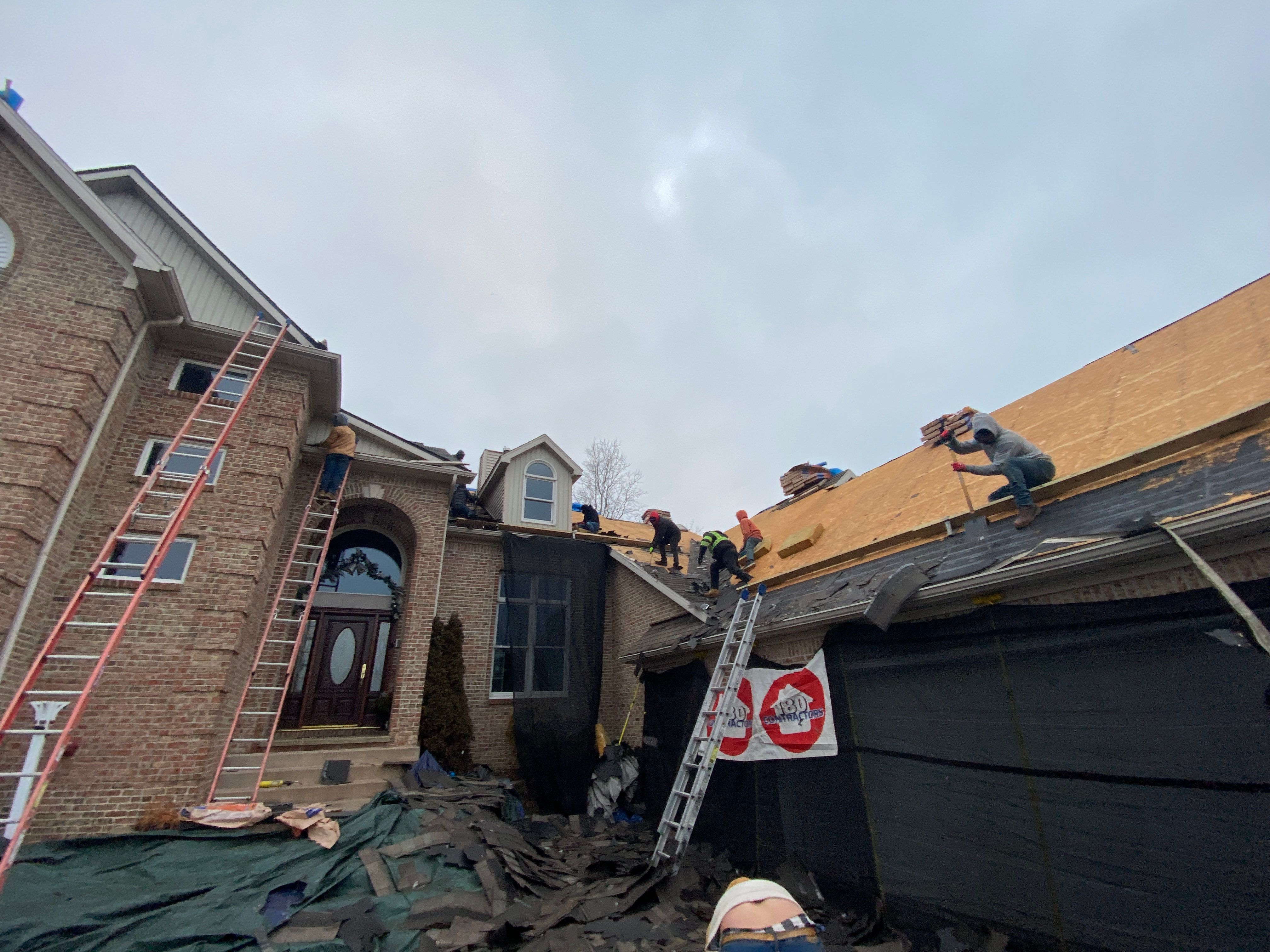 Roof Replacement using CertainTeed Landmark Pro by 180 Contractors