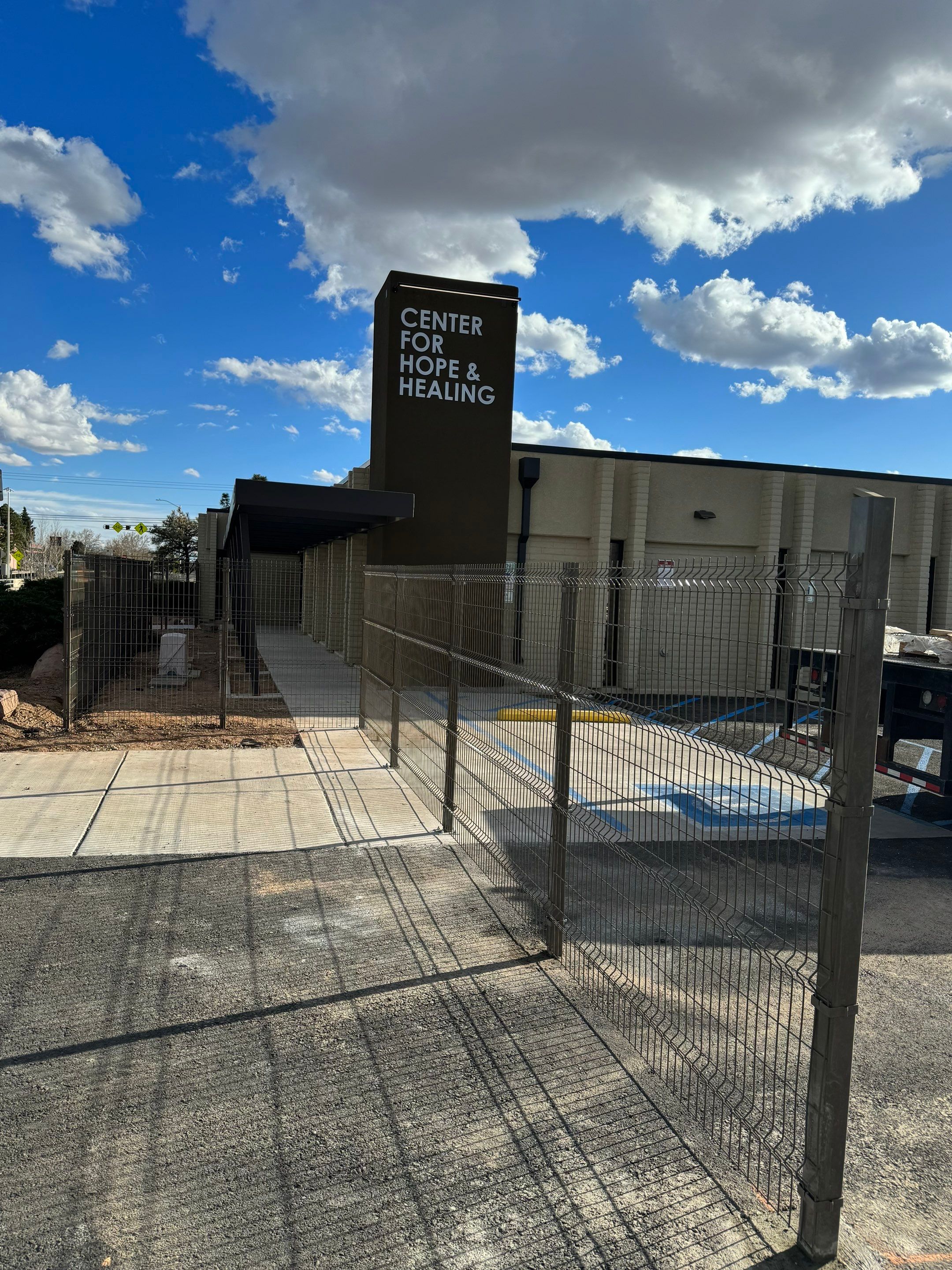 Light Commercial using 6' DM Classic by Valley Fence Company