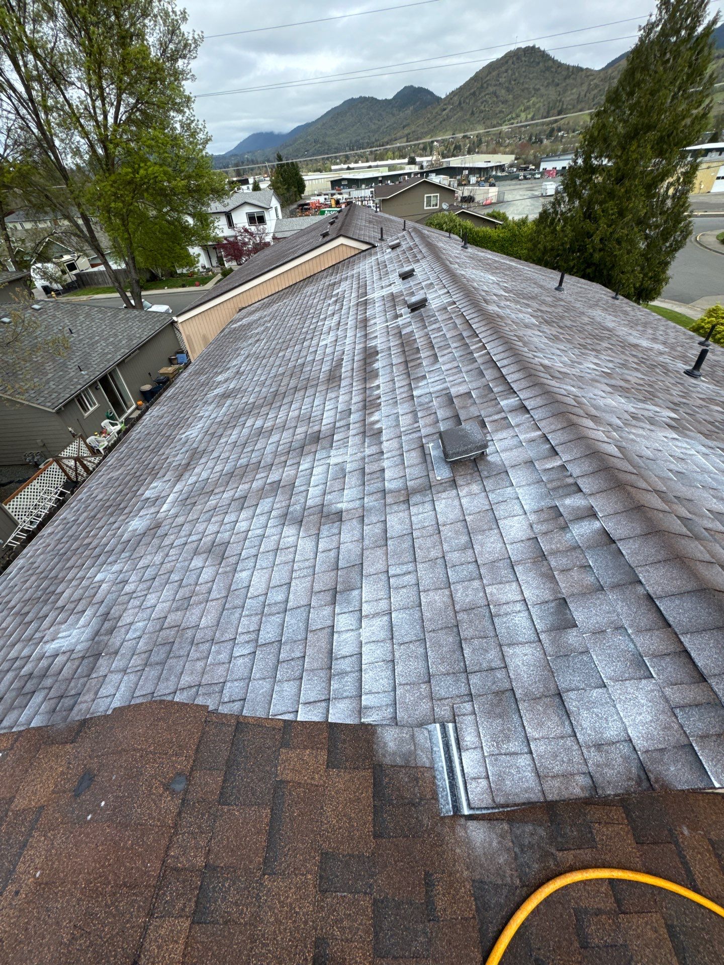 Project in Grants Pass by Roof Maxx of Grants Pass
