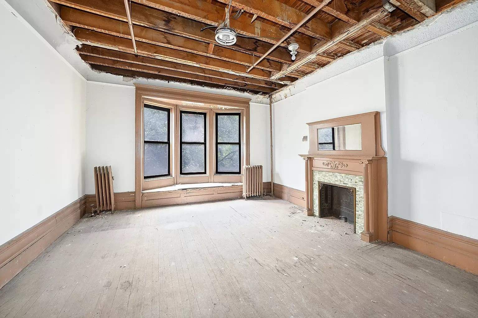 Major Remodel With Extension in Harlem by Omada Construction Corp