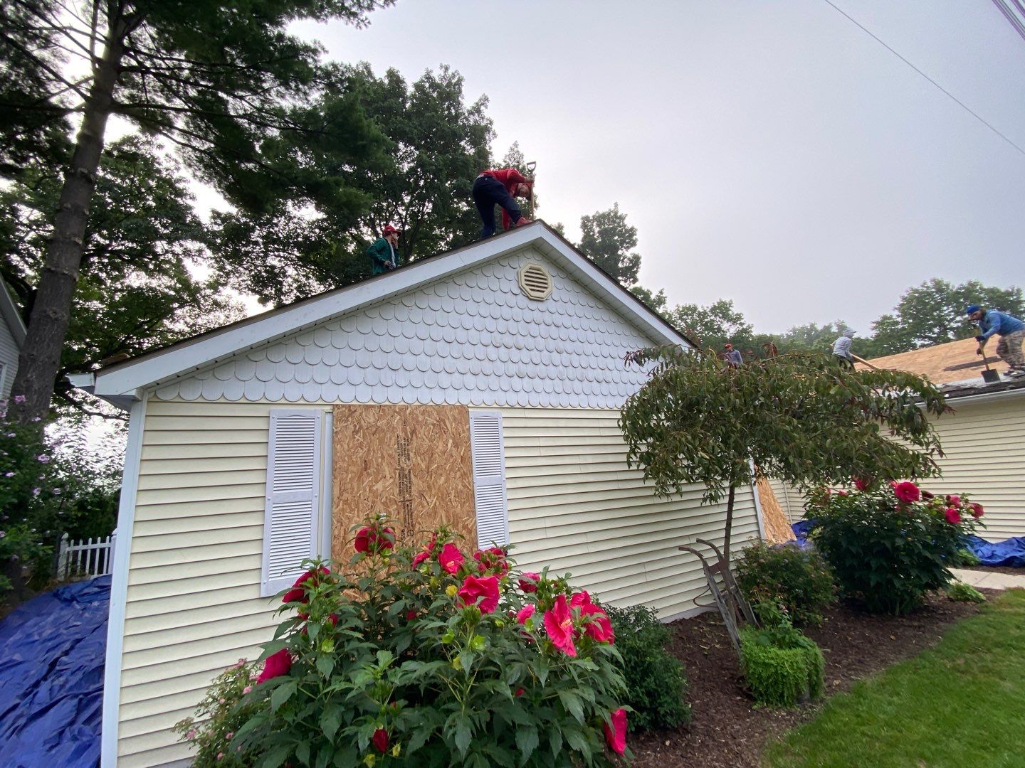 Roof Replacement using CertainTeed Landmark by 180 Contractors