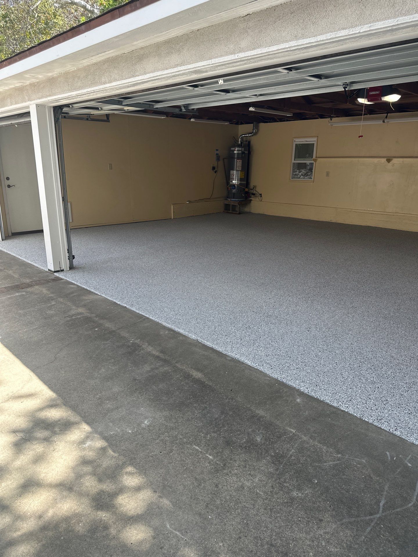 Polyurea Garage Floor Coating with Coyote Chips in San Luis Obispo by MGP Coatings