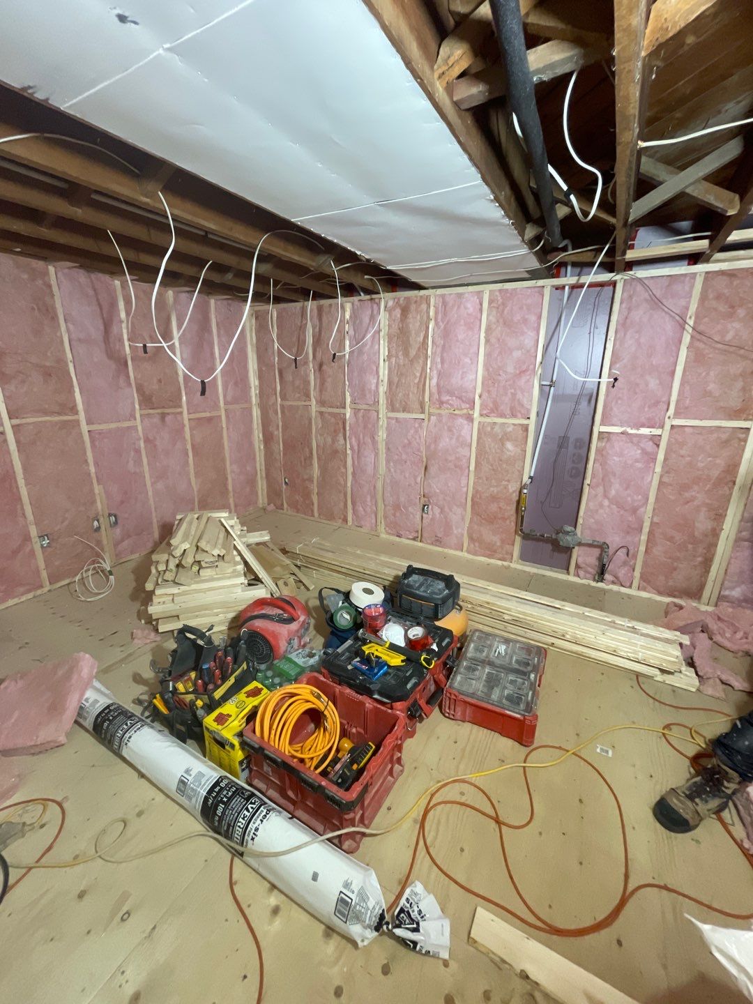 Basement finishing by Eco-Nature Construction Inc.