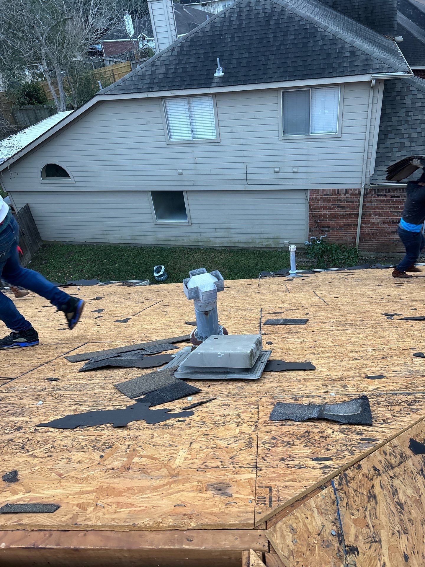 Roof Replacement Sugarland by Roof Repair Company
