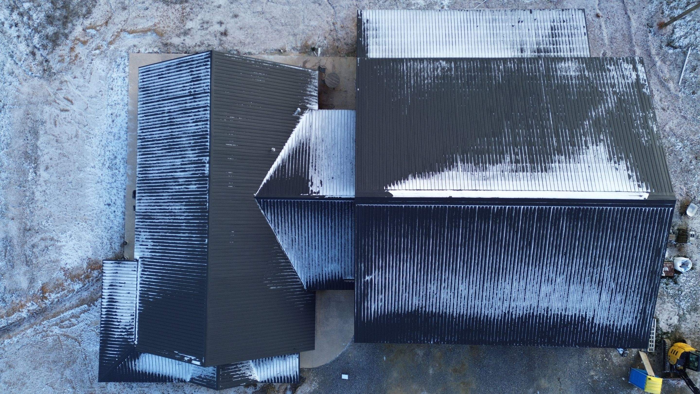 Vaughn Family by Omnia Roofing