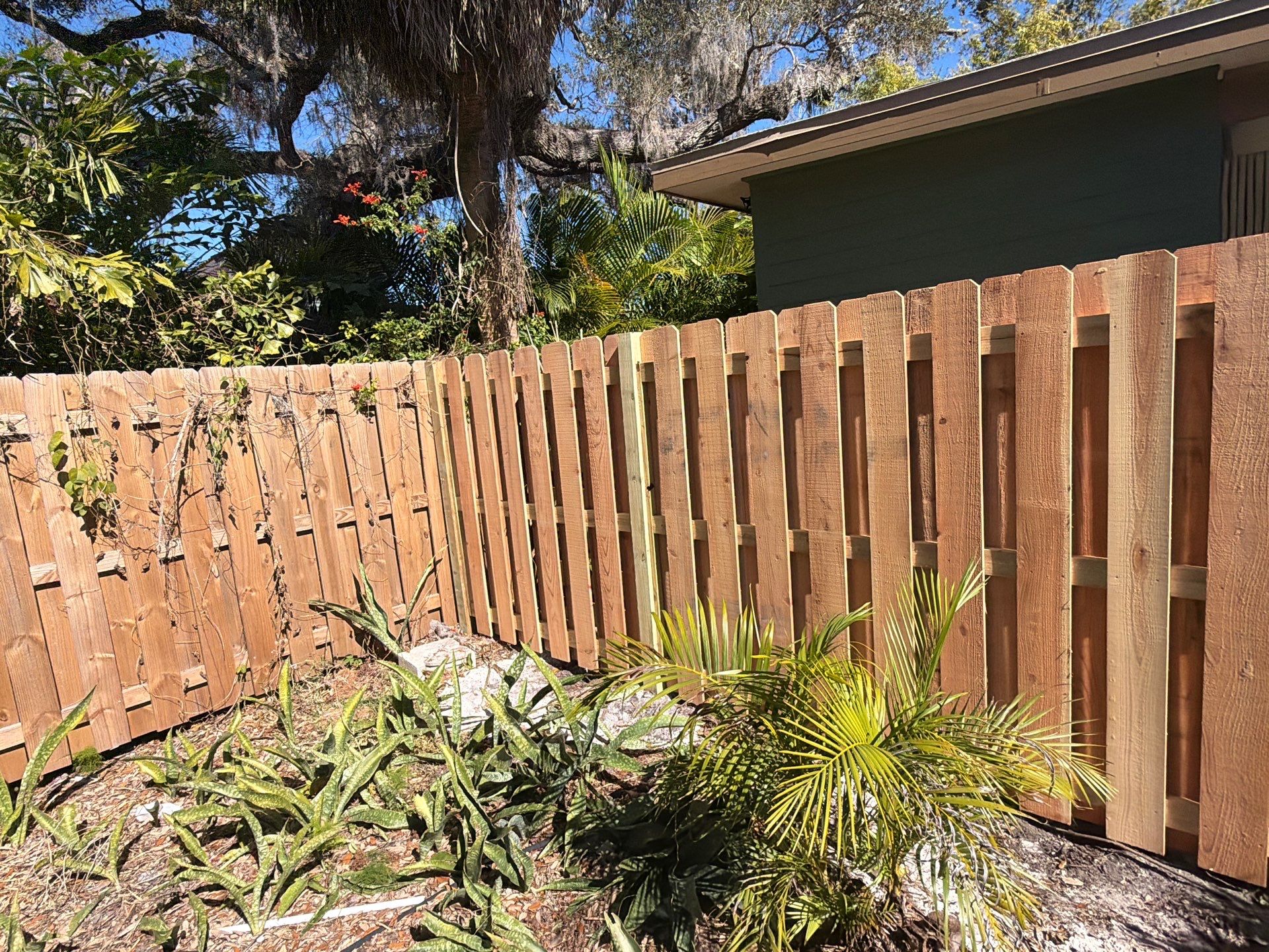 Wood by H&Y Fence