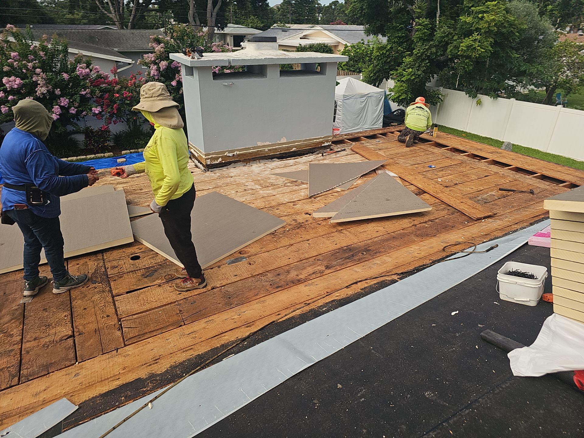 Project in Clearwater 33756 by Mitchell Roofing Company LLC 