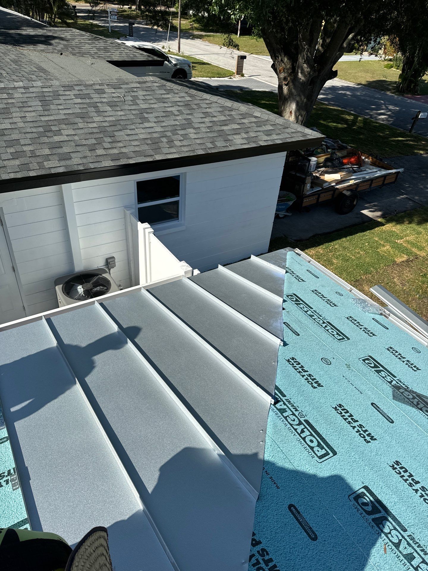Project in Gulfport 33707 by Mitchell Roofing Company LLC 