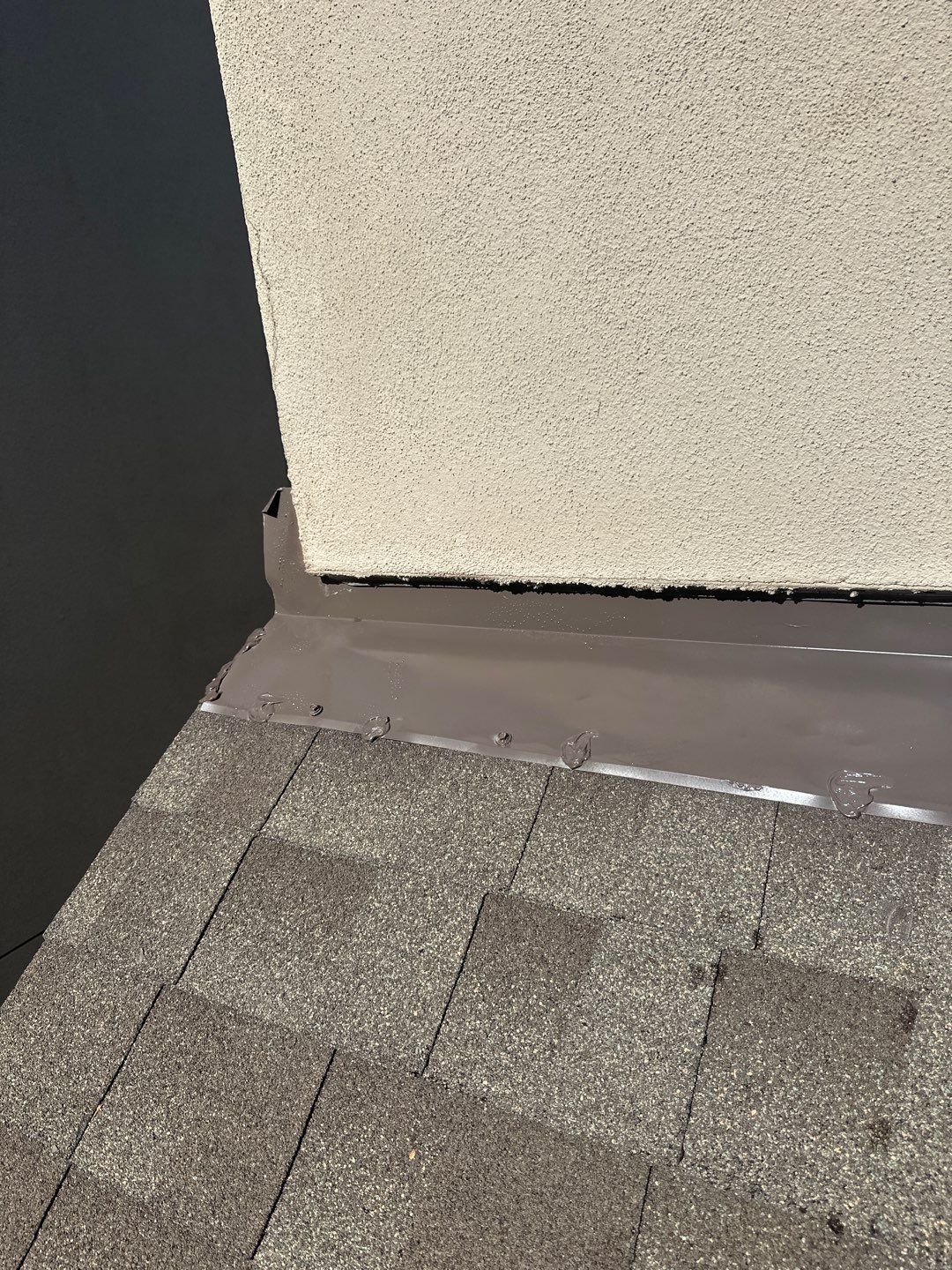 Hail Damage using Owen's Corning Duration (Lifetime) Shingles by Roof Repair Company