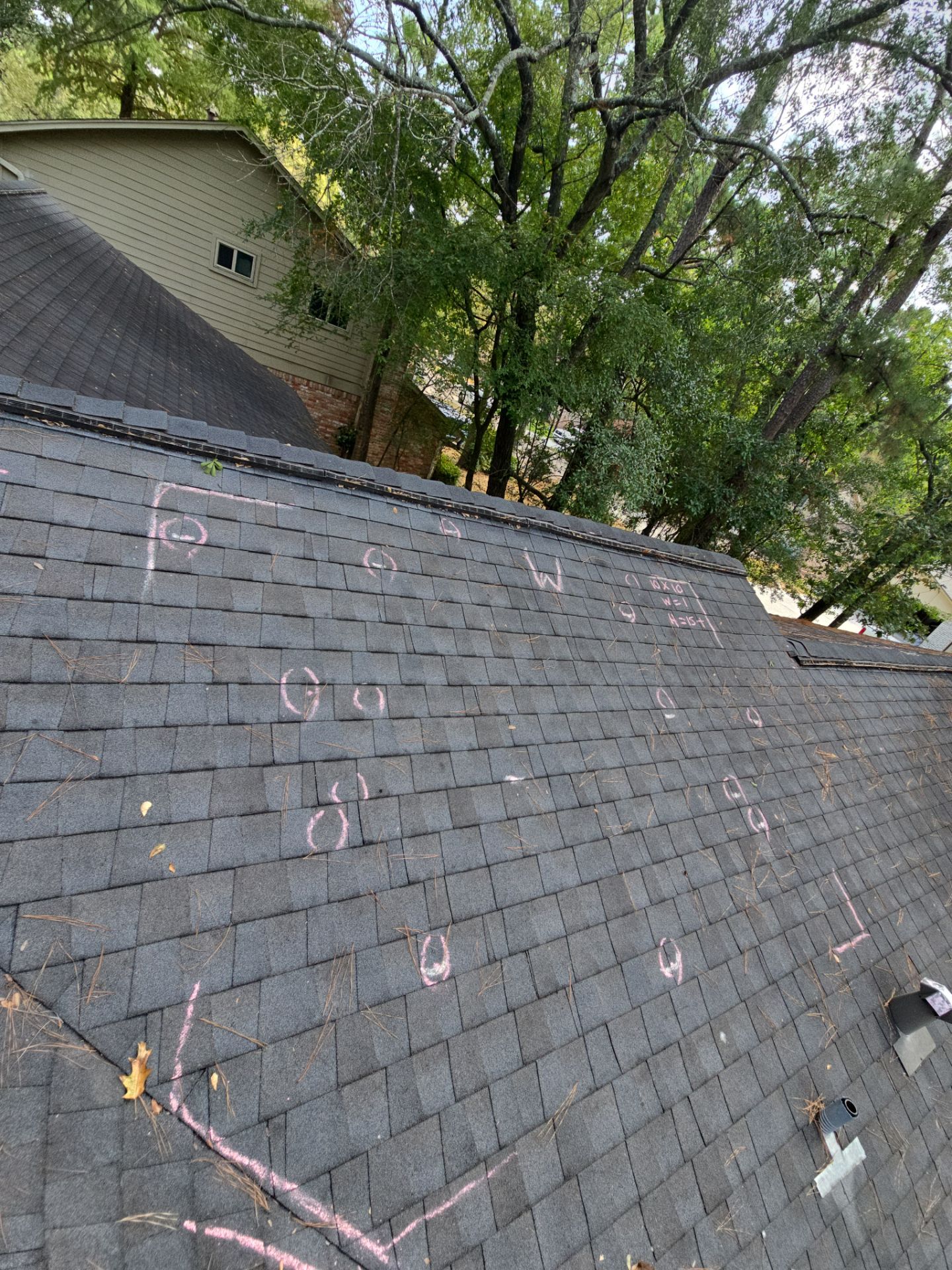 Project in Spring by Royal Crown Roofing 