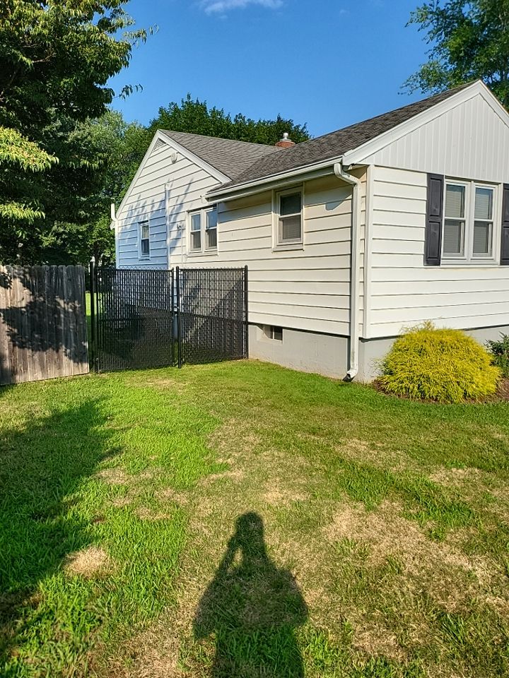 Siding Installation using Certainteed Monogram Forest Green by A Plus Exterior