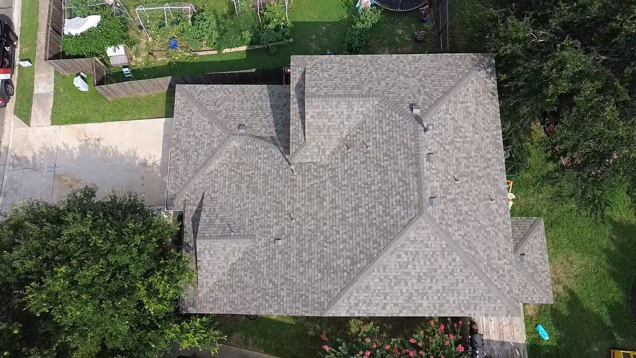 New Driftwood - Owens Corning TruDefinition Duration by RoofsOnly.com