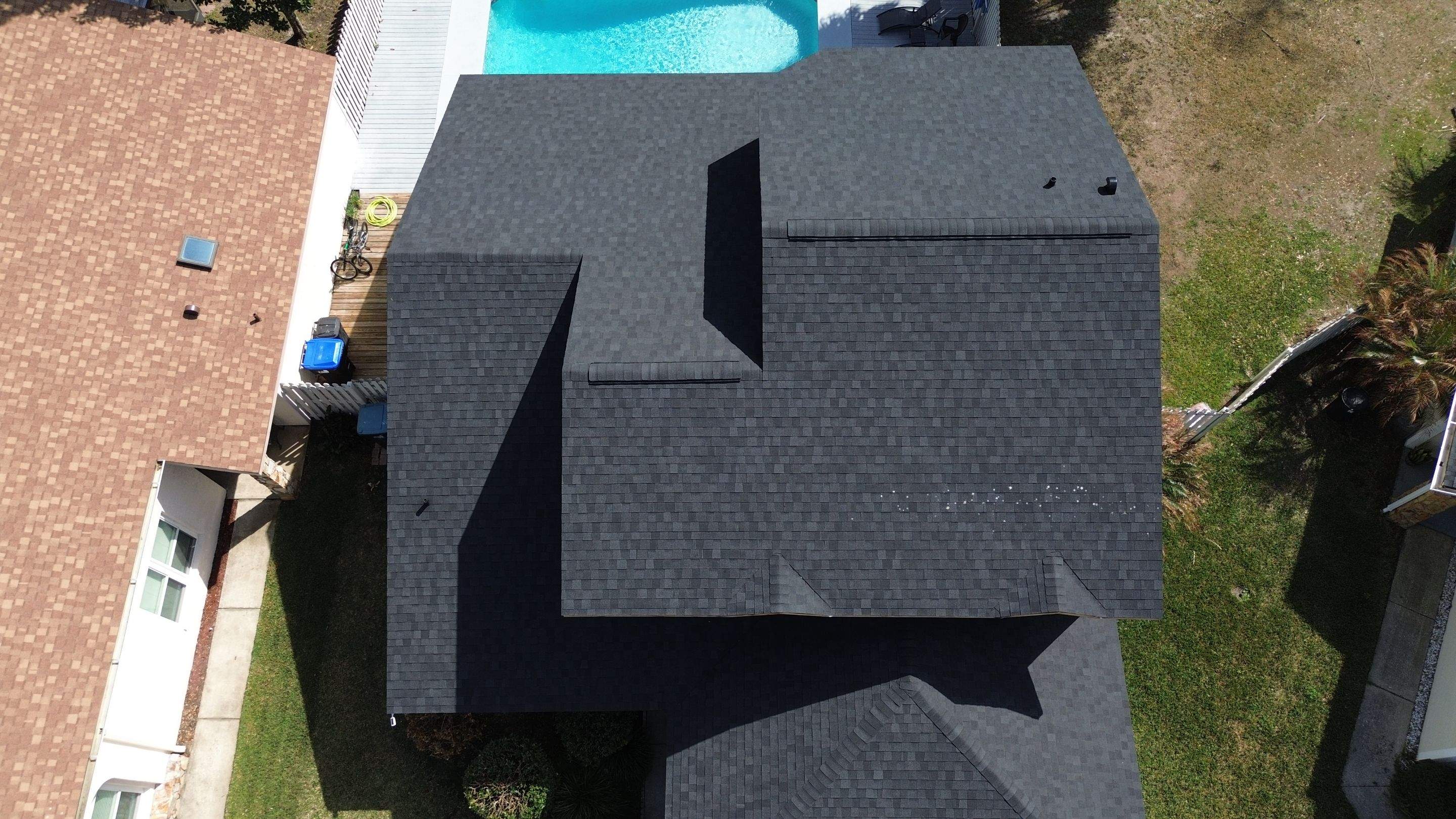 Residential roof in Hunter's Creek by Gold Key Roofing