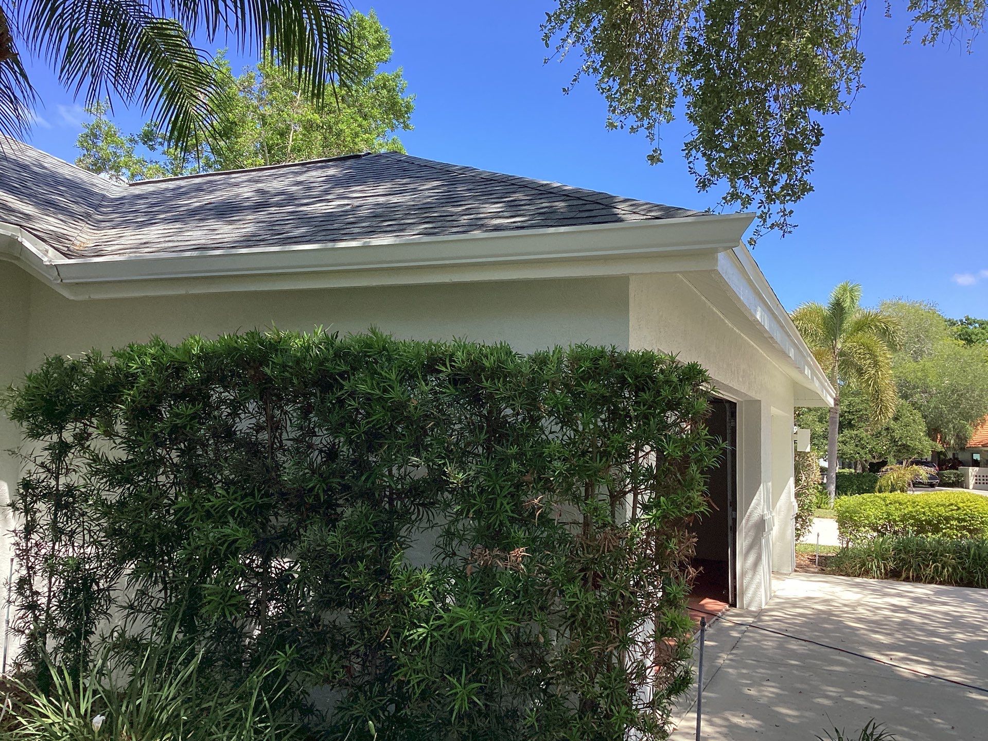 Gutter Guard System for a Leaf-Free Home in Sarasota FL by Gutter Professors