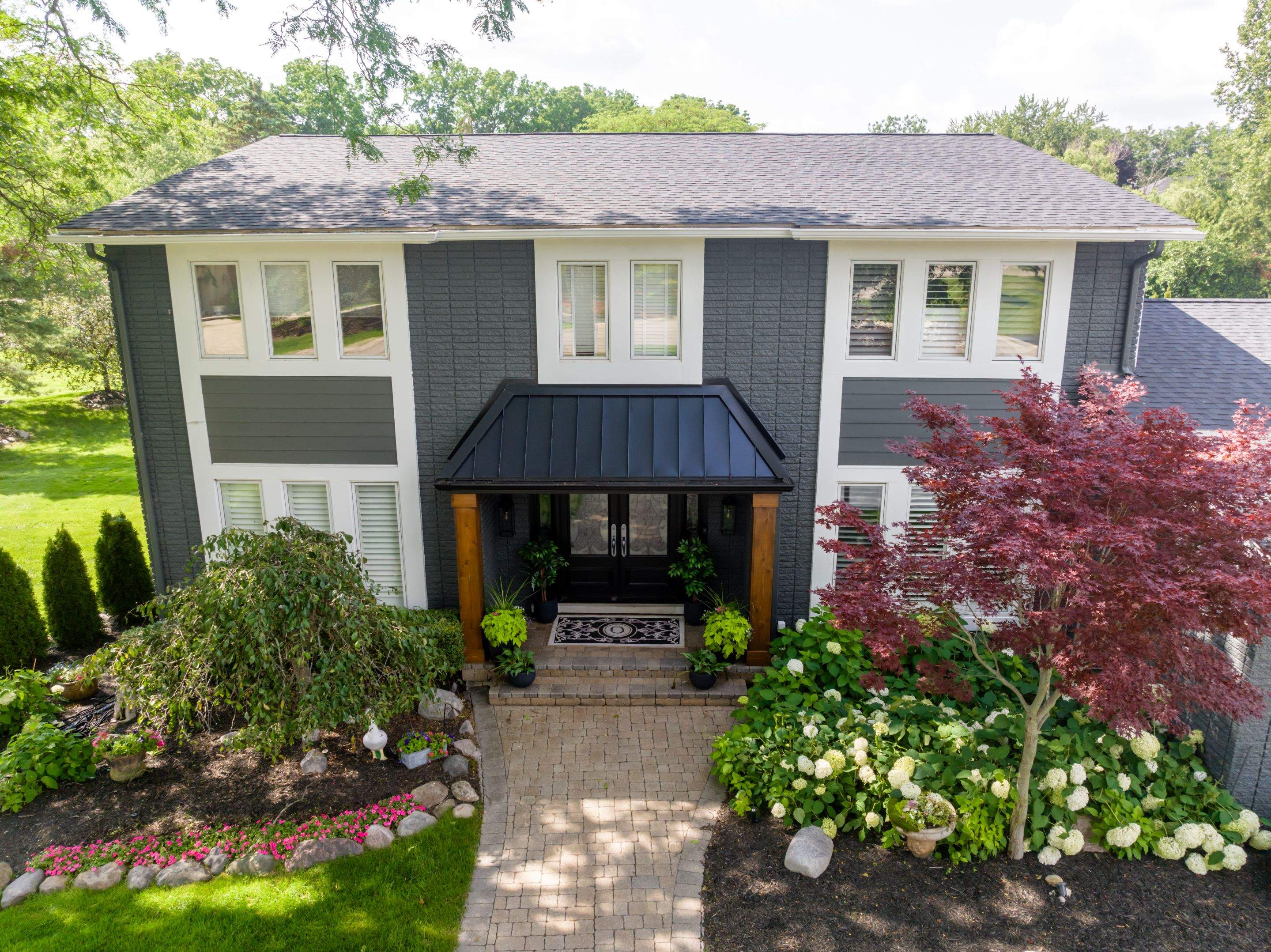 Siding Installation using James Hardie by Bloomfield Construction & Restoration