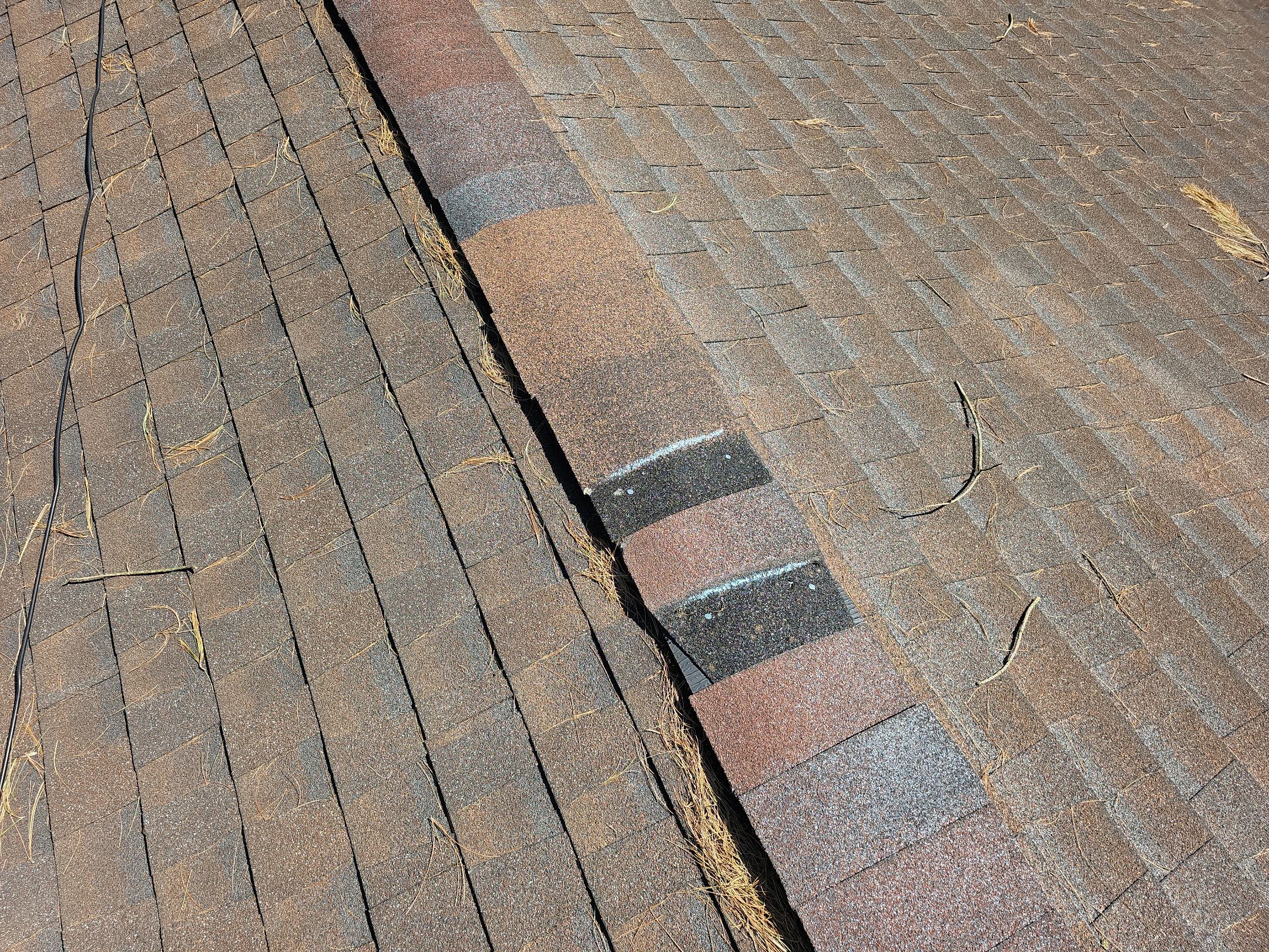 ATLAS PINNACLE COLOR: HEATHERBLEND by Eagle Eye Roofing