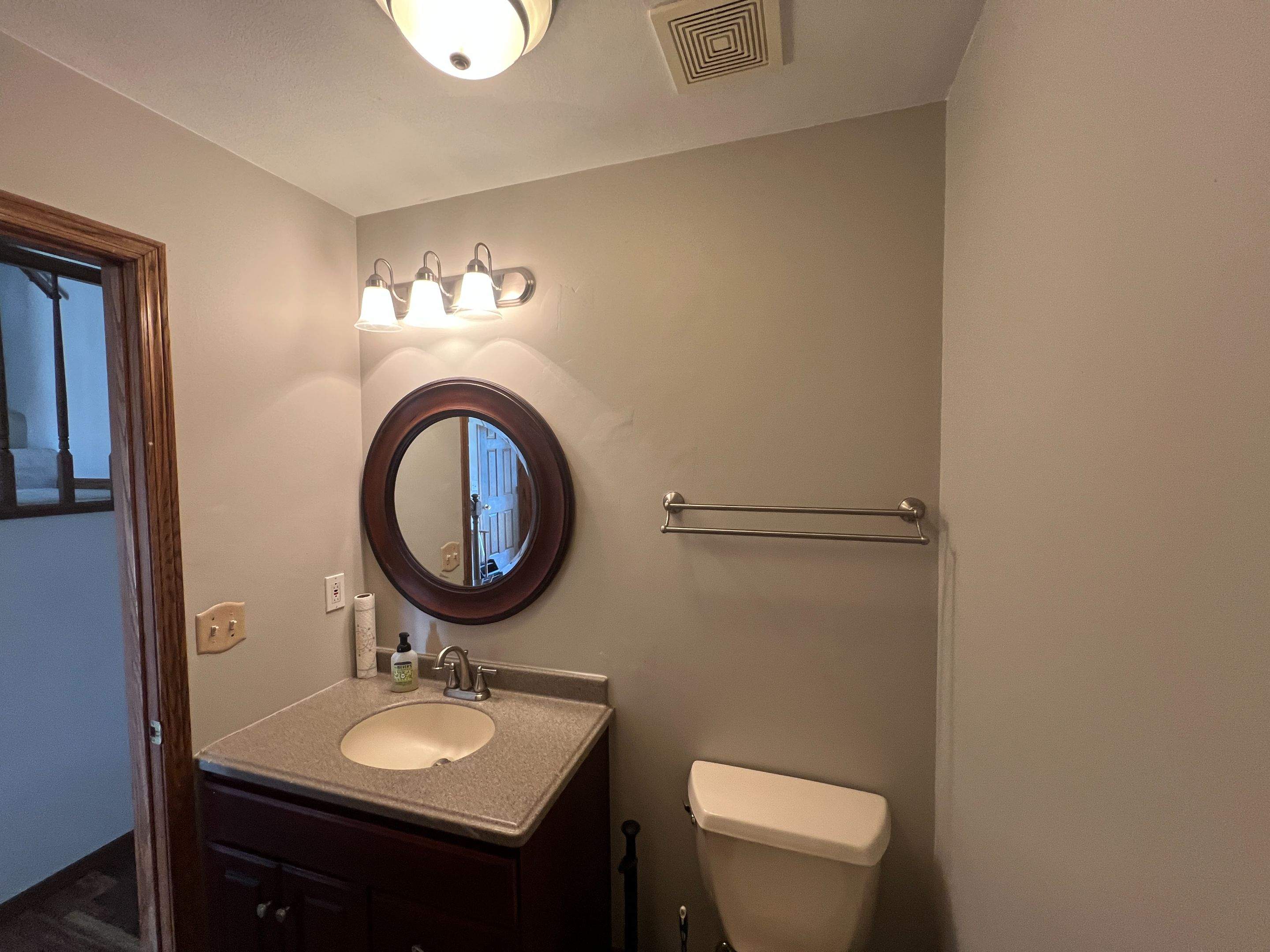 Pre-List Interior Refresh by Grandview Painting