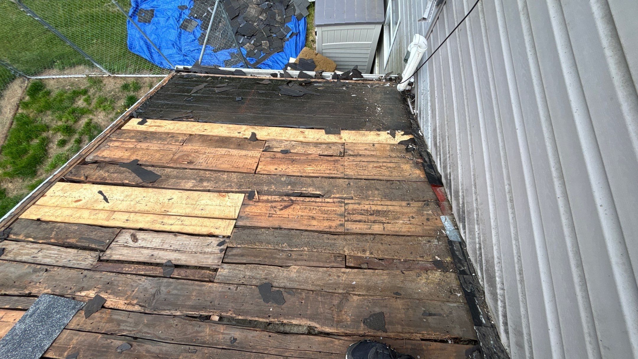 Roof Replacement using Atlas Pinnacle Pristine Pewter by 180 Contractors