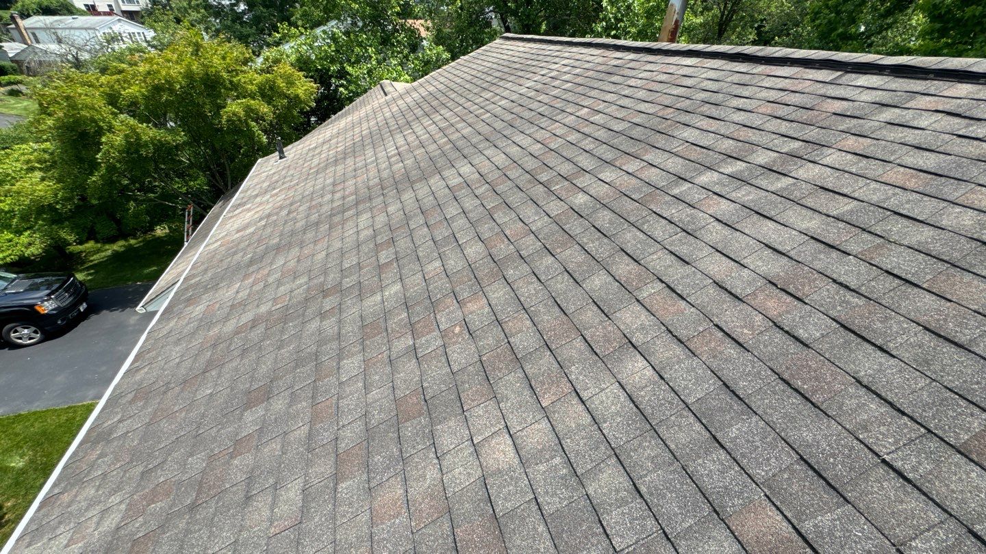 Vienna: Roof Replacement with CertainTeed Landmark Designer Shingles in Weathered Wood by RM Banning, Inc.