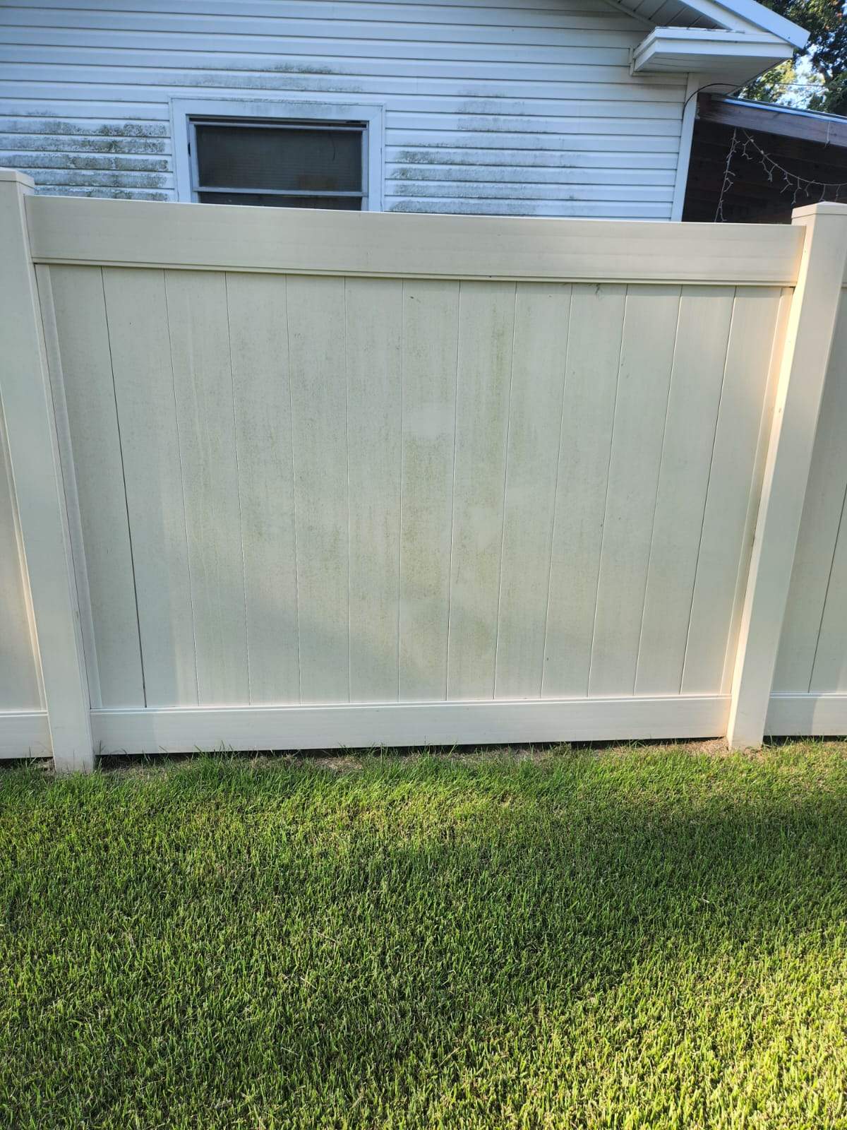 Fence Soft Wash by College Bros Outdoor services