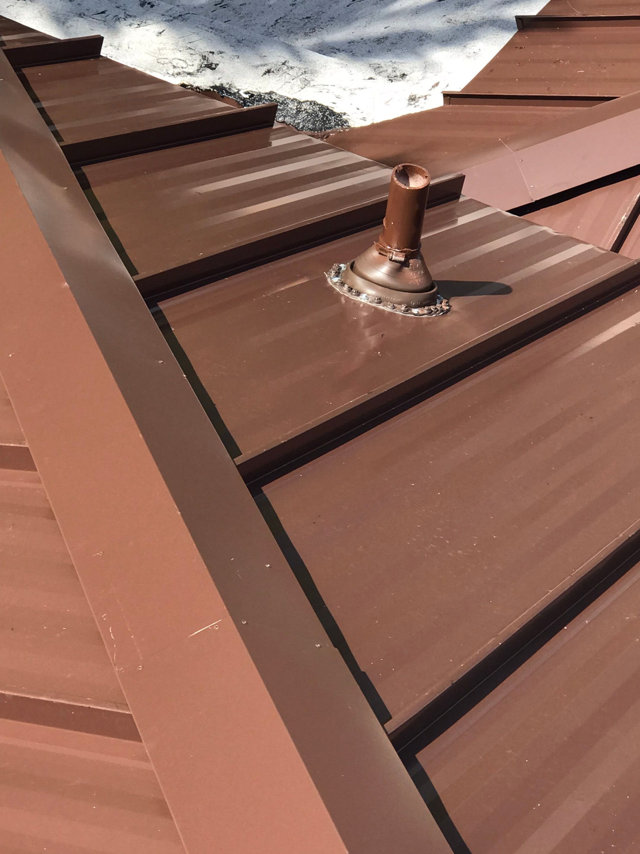 Metal Roof - Galvalume - Mansard Brown by Istueta Roofing