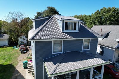 Residential Roofing Installation using Metal