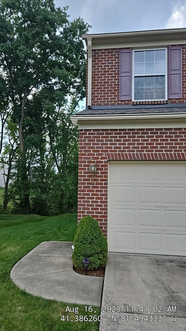 Residential Roof Replacement using CertainTeed Grand Manor by Absolute Roofing and Construction