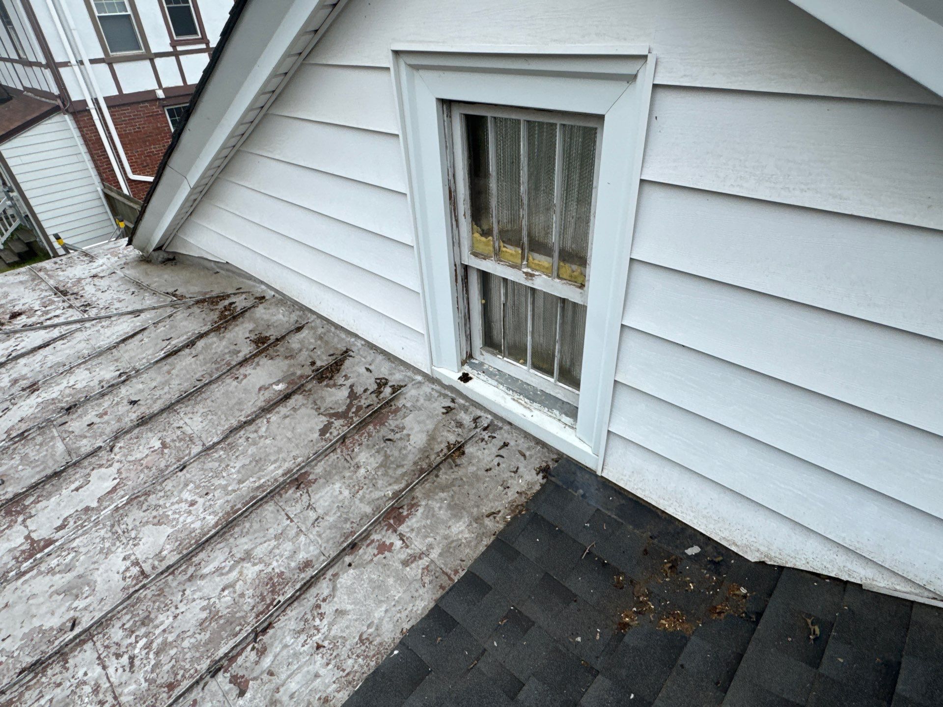 EPDM Flat Roof Installation in Richmond by Cade Construction