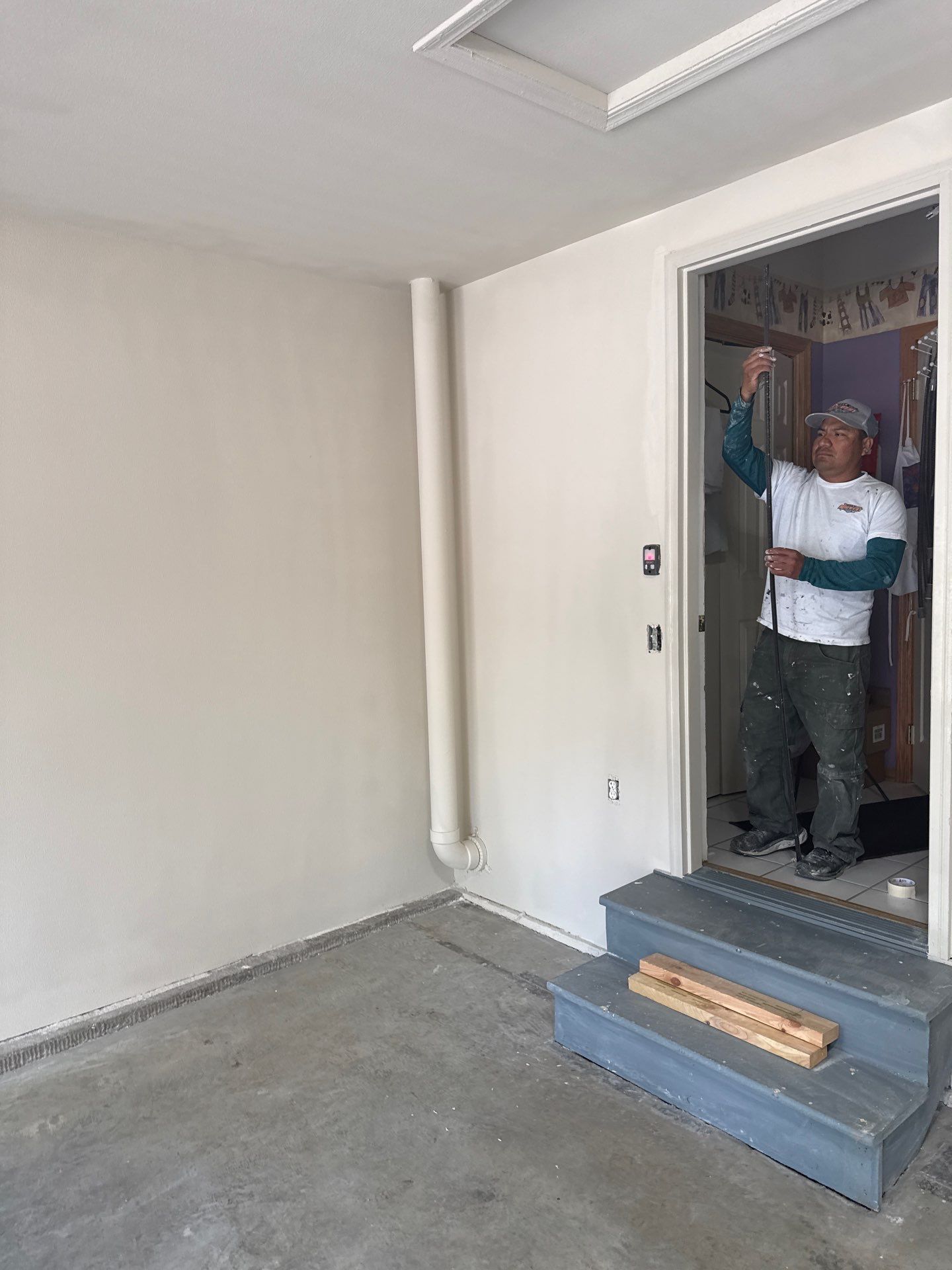 Garage Interior Repaint by Midwest Paint LLC