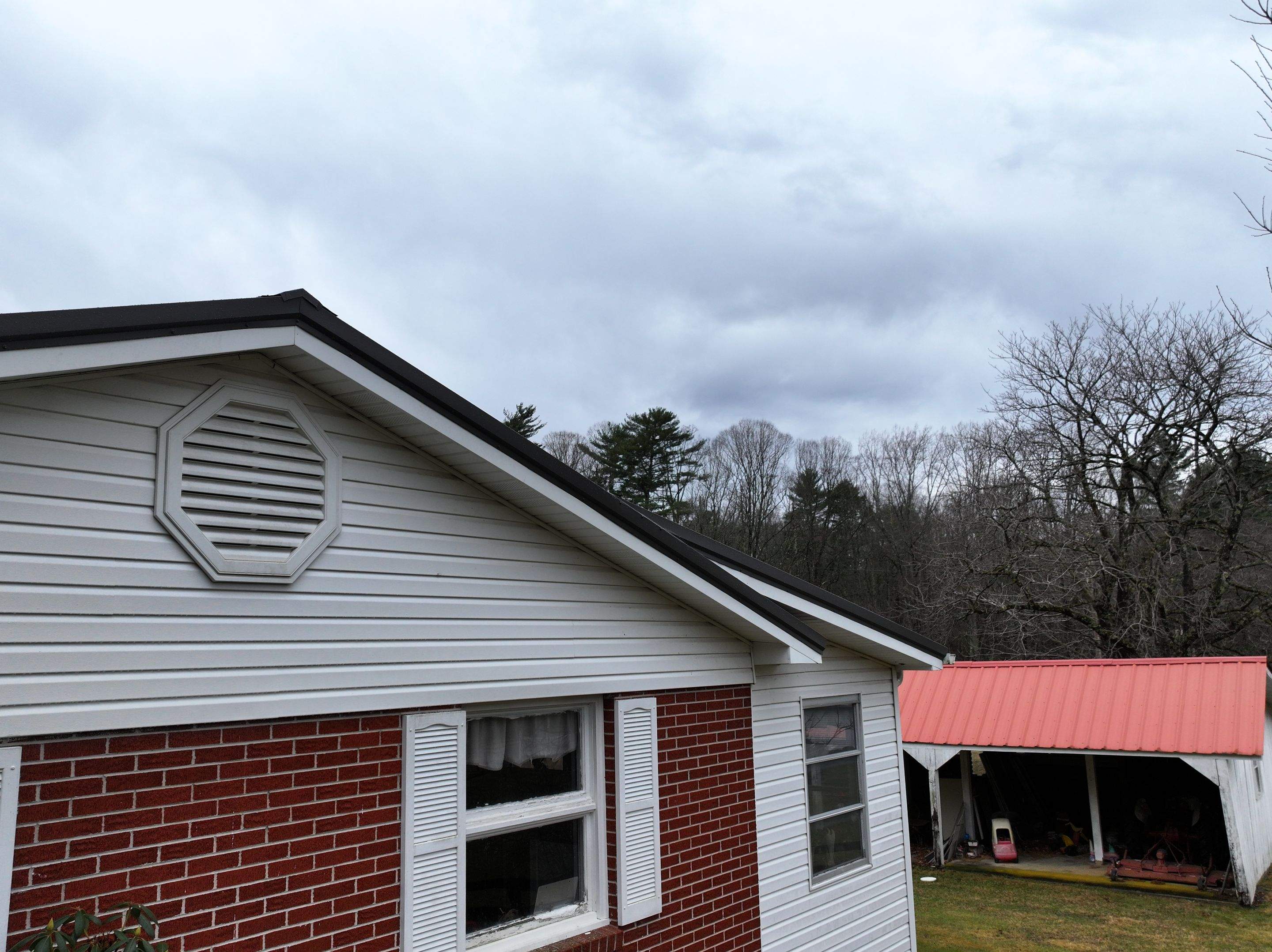 Schofield Residence by Omnia Roofing