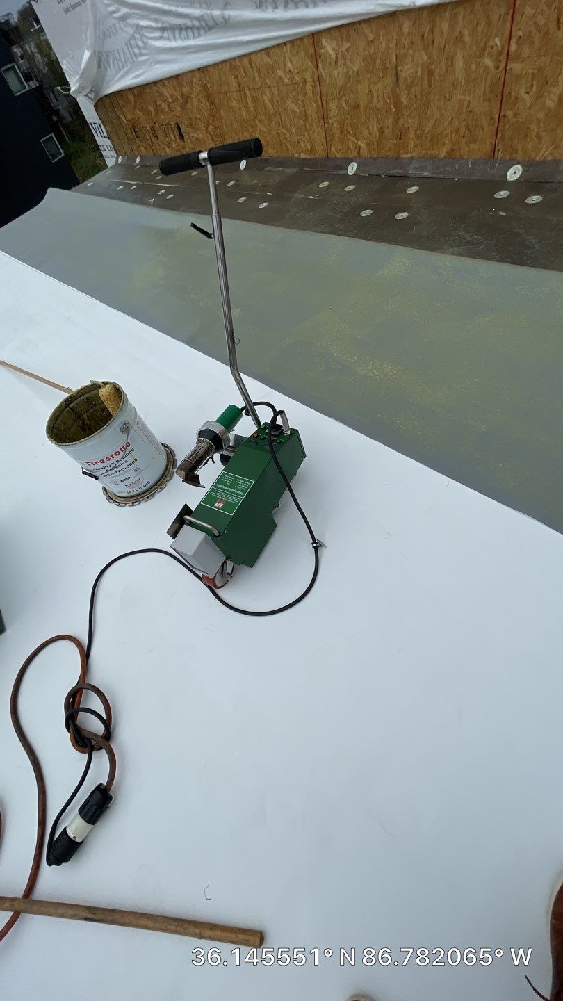 Residential Roofing Installation using TPO by Undersun Roofing 