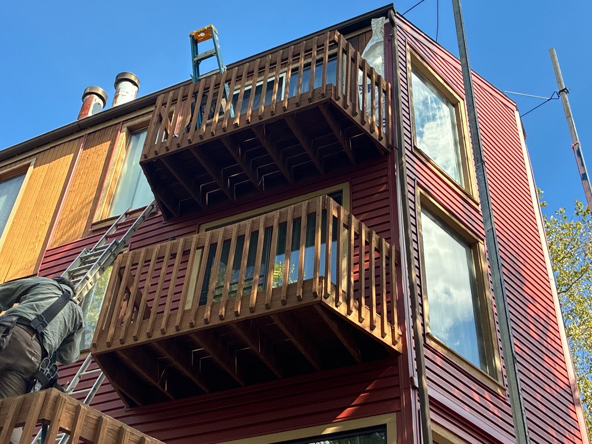 Mastic Quest Full Russet Red Home in Pittsburgh by Ideal Siding Pittsburgh