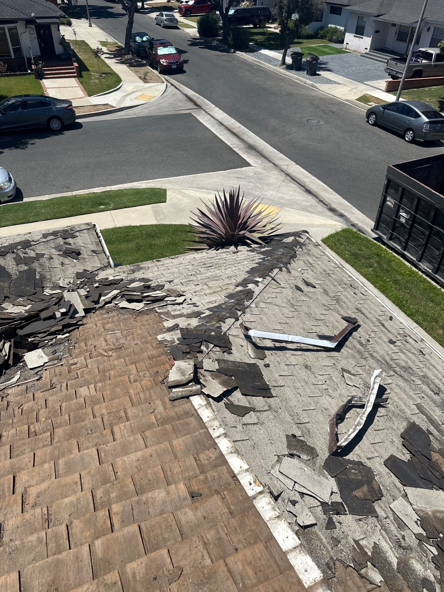 Roof Replacement - Lakewood, CA 90713 by Epic Roof Replacement