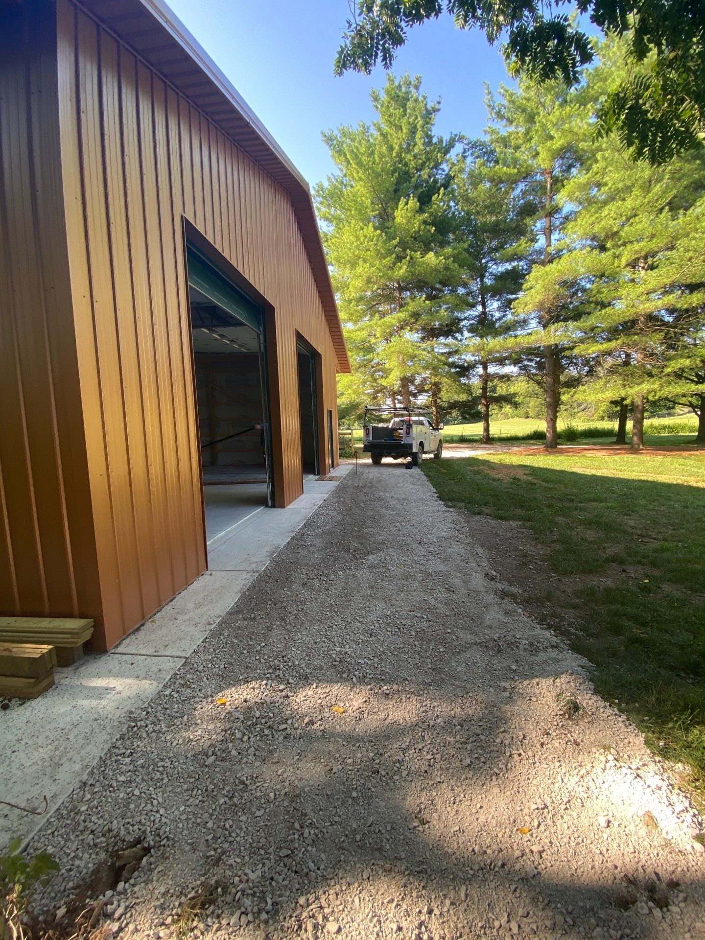 40'x50'x16' Pole Barn Project by The Barn Builders